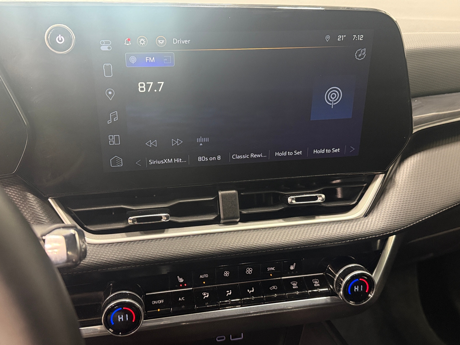 Thumbnail: 2025 Chevrolet Equinox - 3