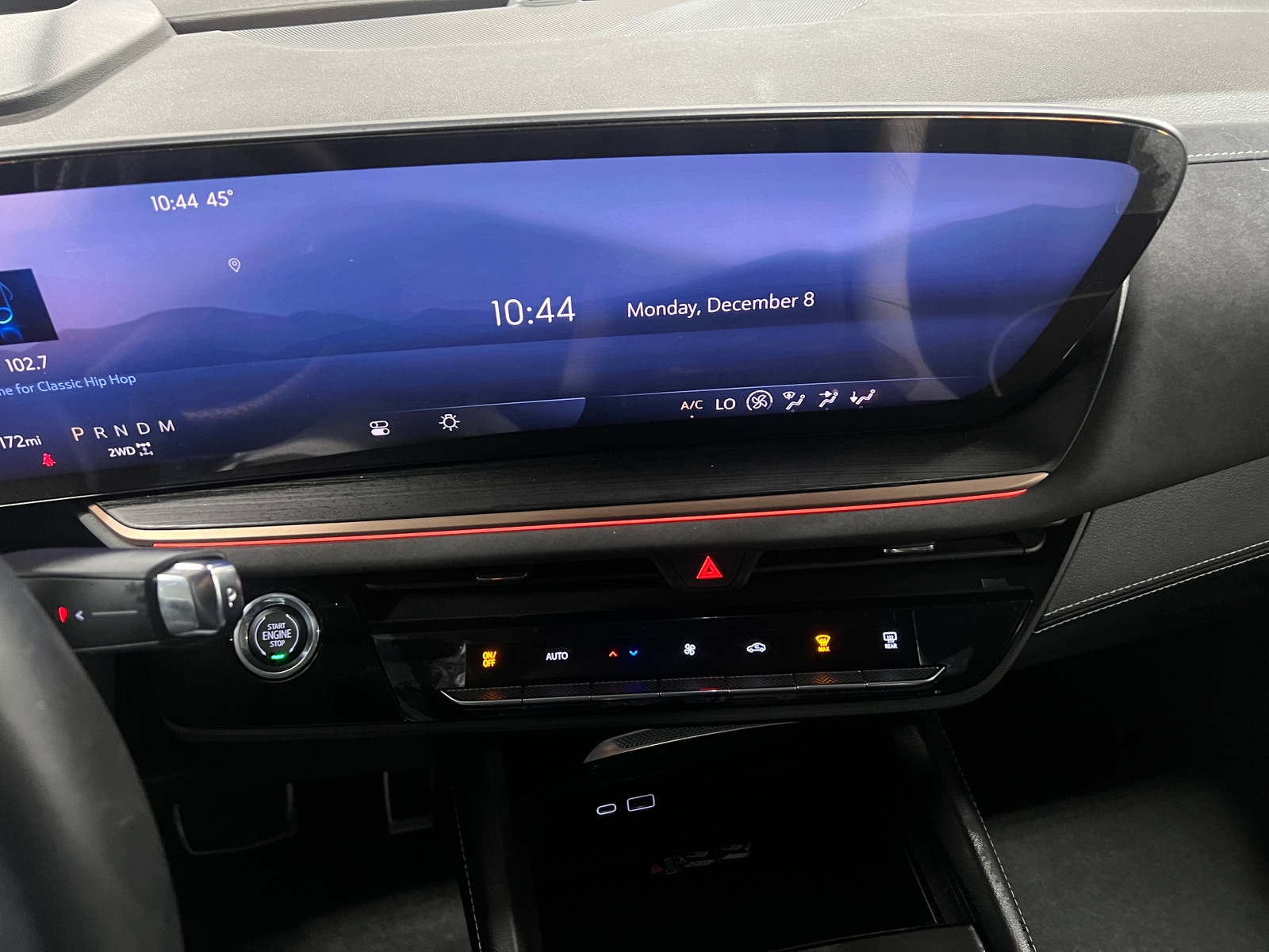 Thumbnail: 2024 Buick Envision - 3