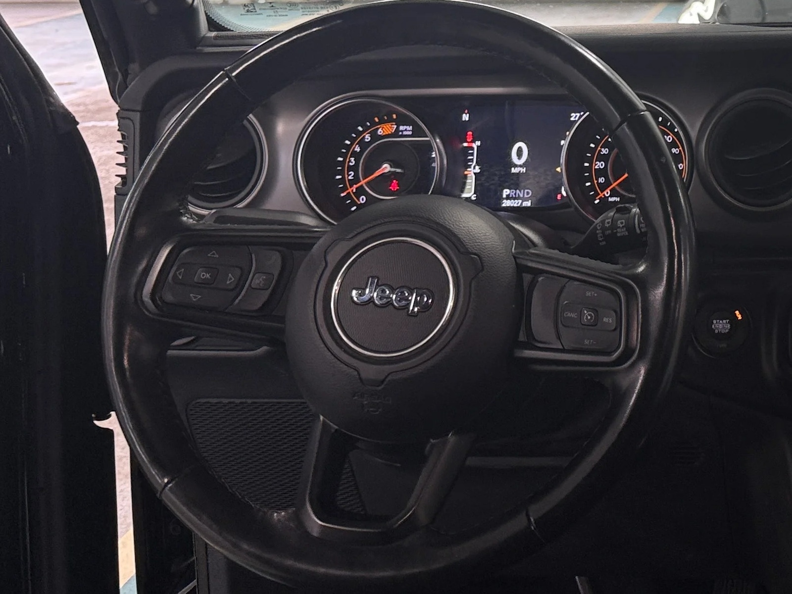 Thumbnail: 2022 Jeep Wrangler - 5