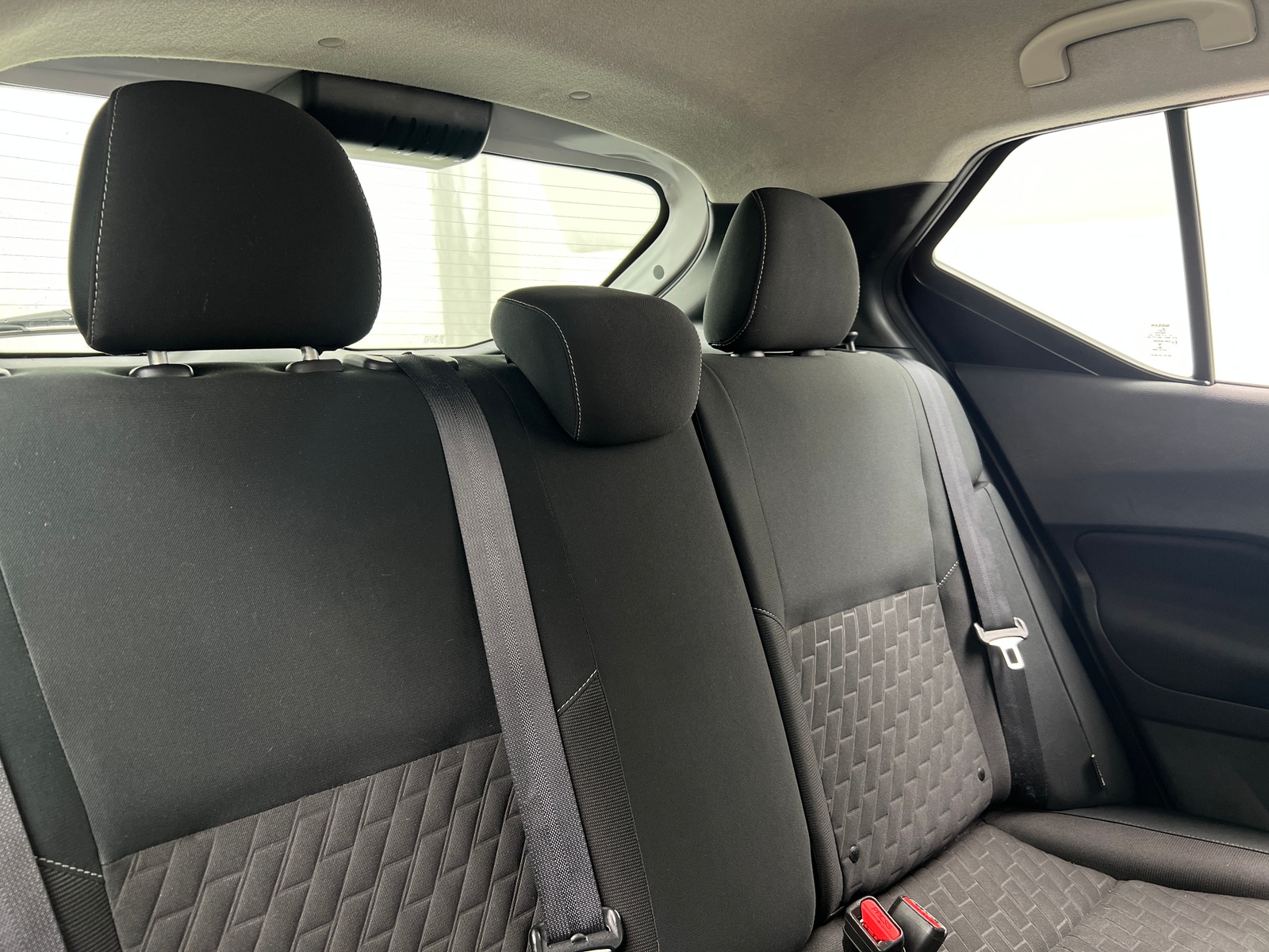 Thumbnail: 2021 Nissan Kicks - 6