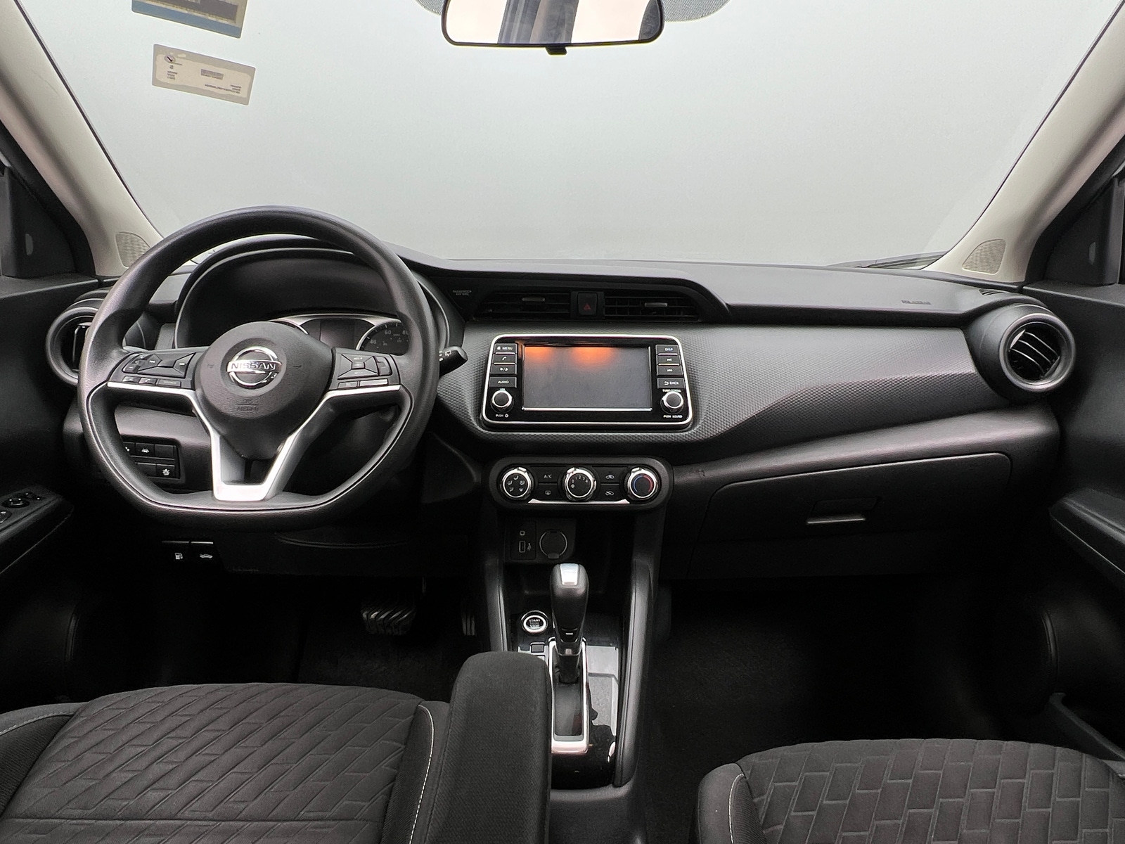 Thumbnail: 2021 Nissan Kicks - 3