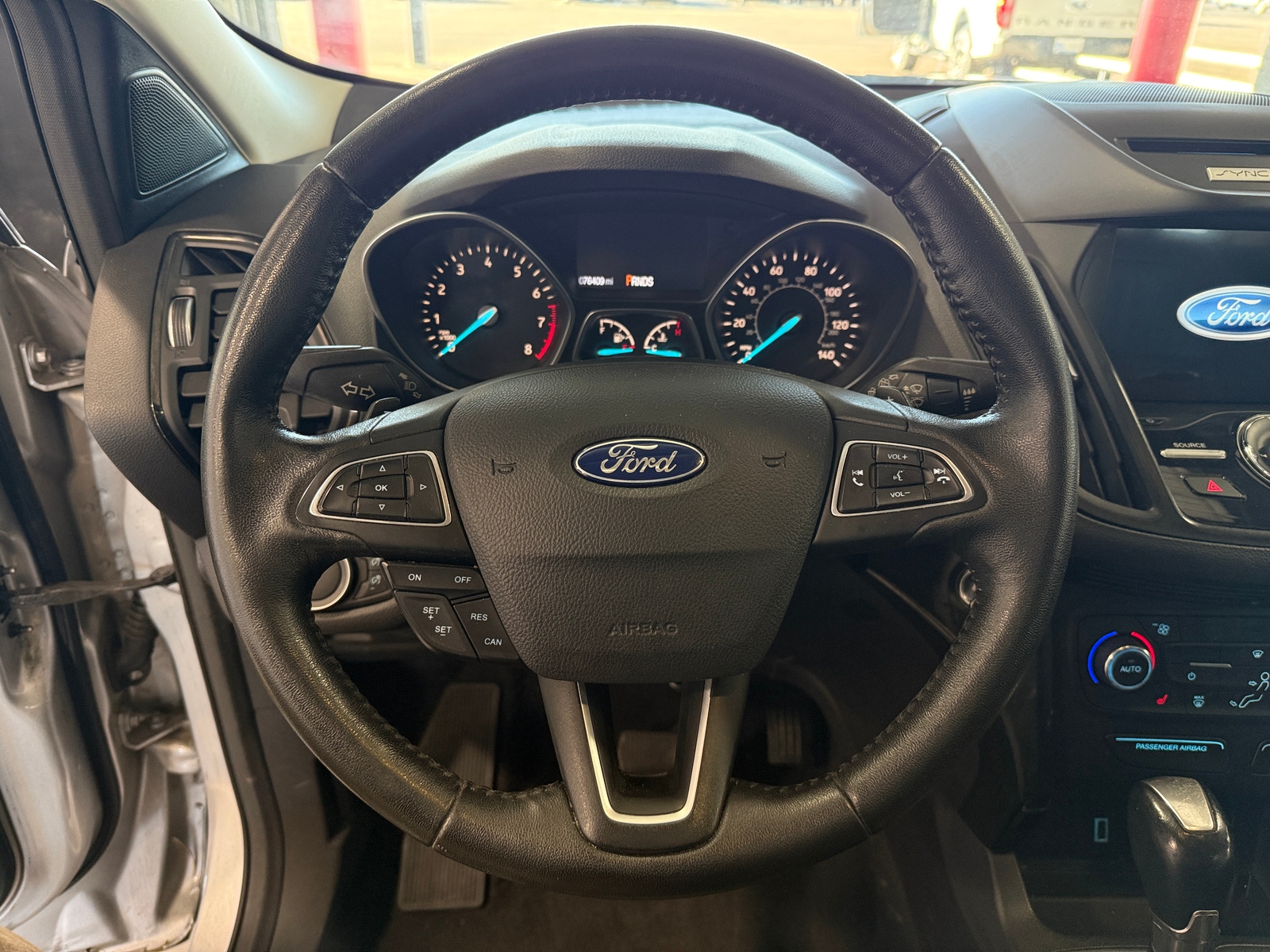 Thumbnail: 2017 Ford Escape - 4