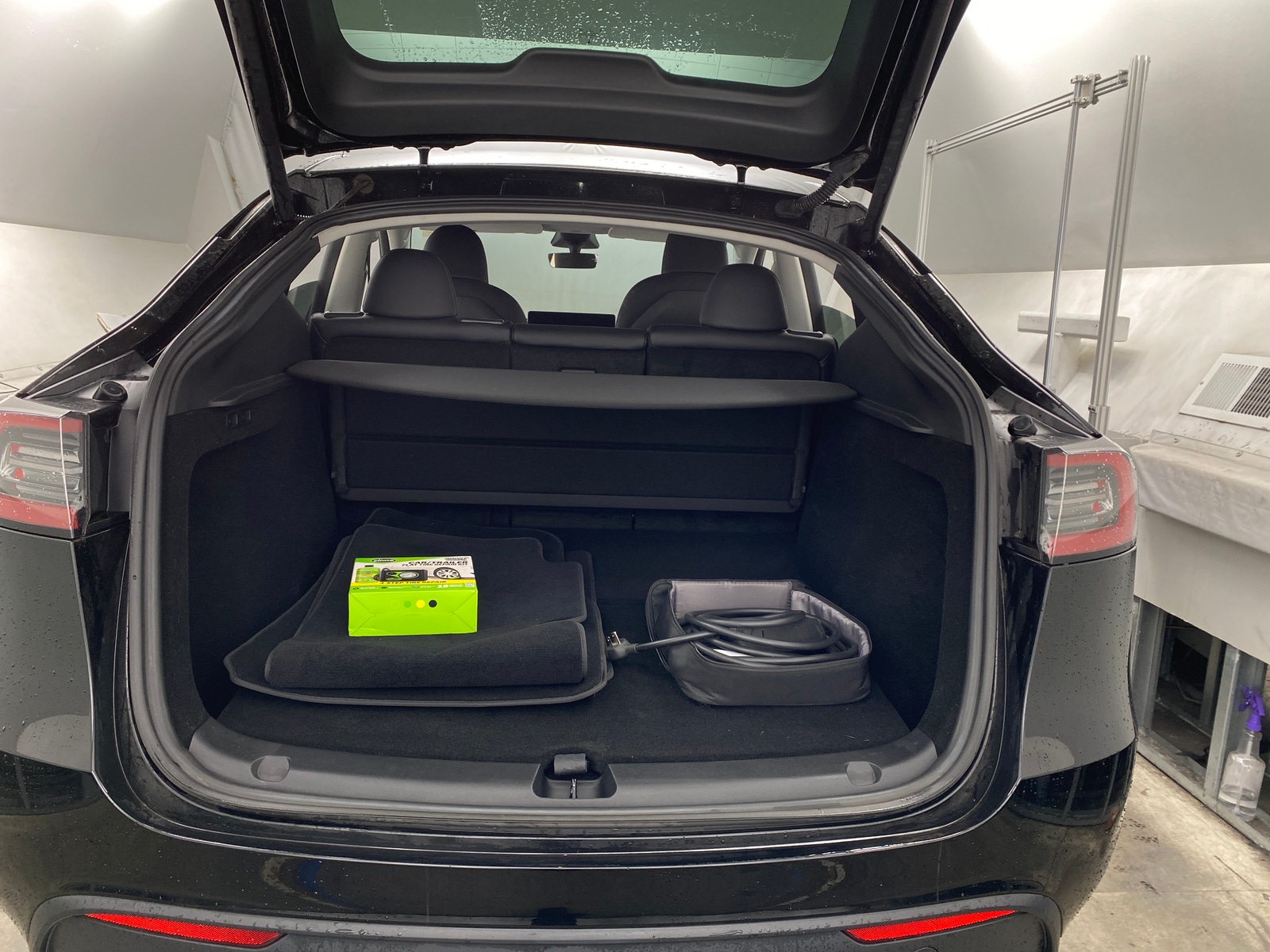 Thumbnail: 2023 Tesla Model Y - 6