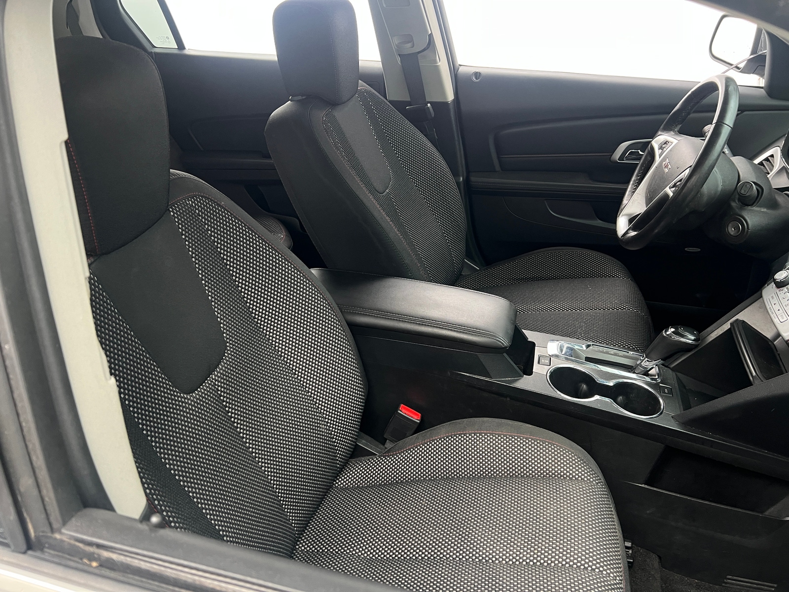 Thumbnail: 2016 GMC Terrain - 2