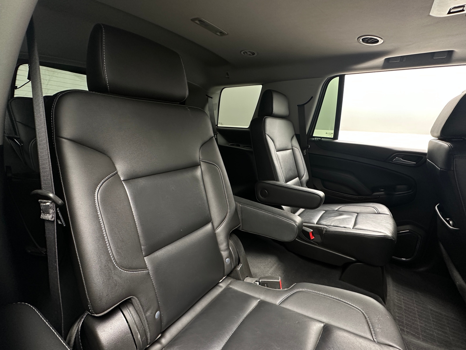 Thumbnail: 2019 Chevrolet Tahoe - 5