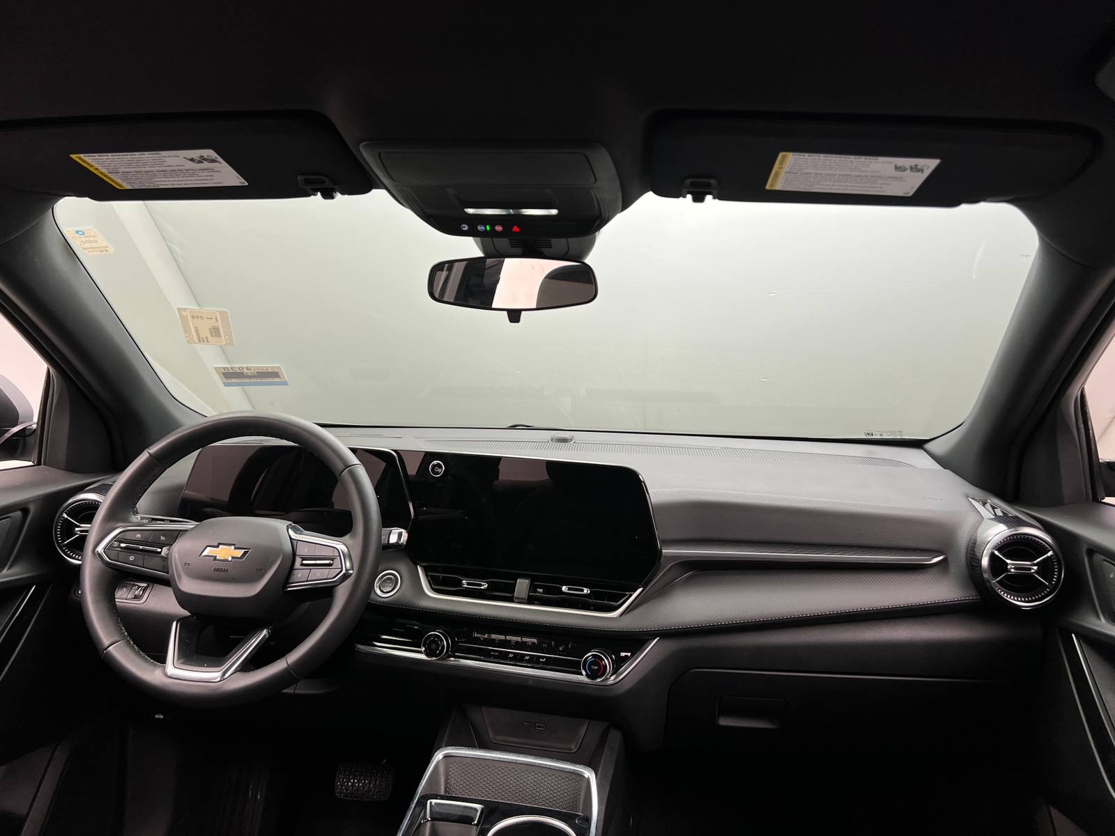 Thumbnail: 2025 Chevrolet Equinox - 3