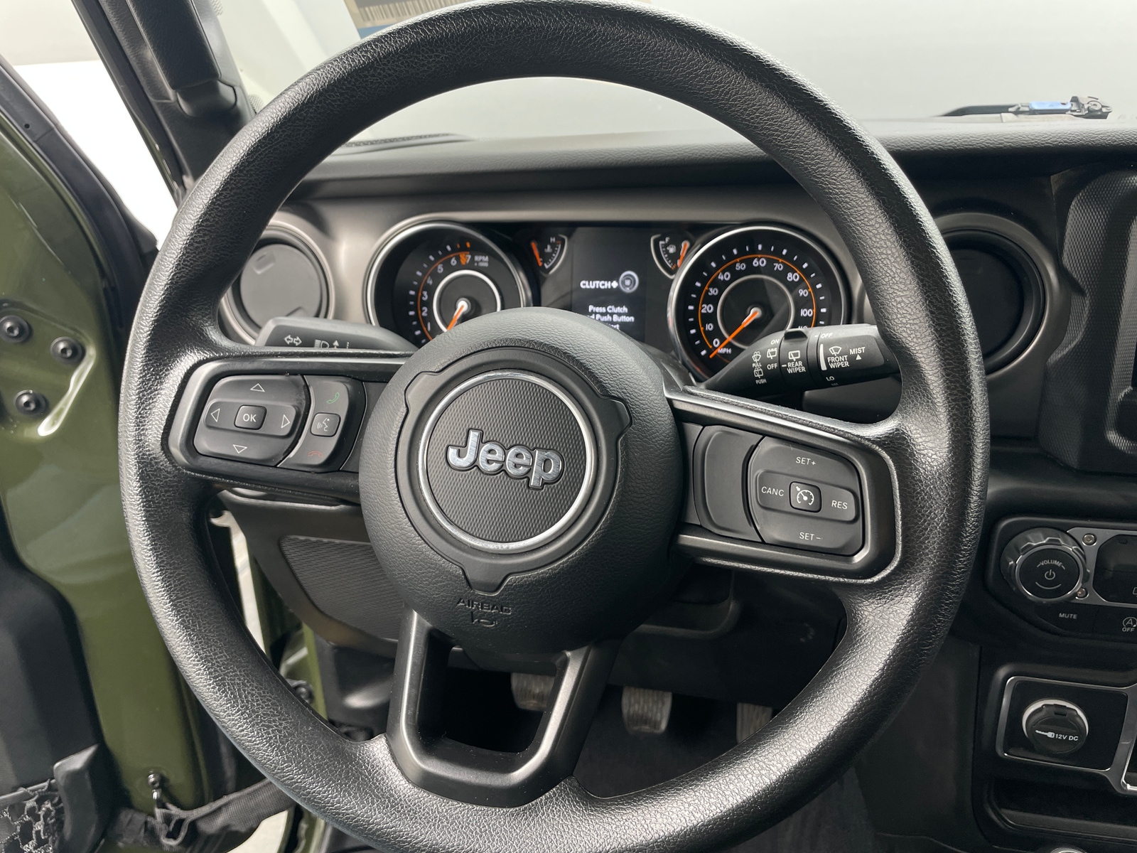 Thumbnail: 2022 Jeep Wrangler - 5