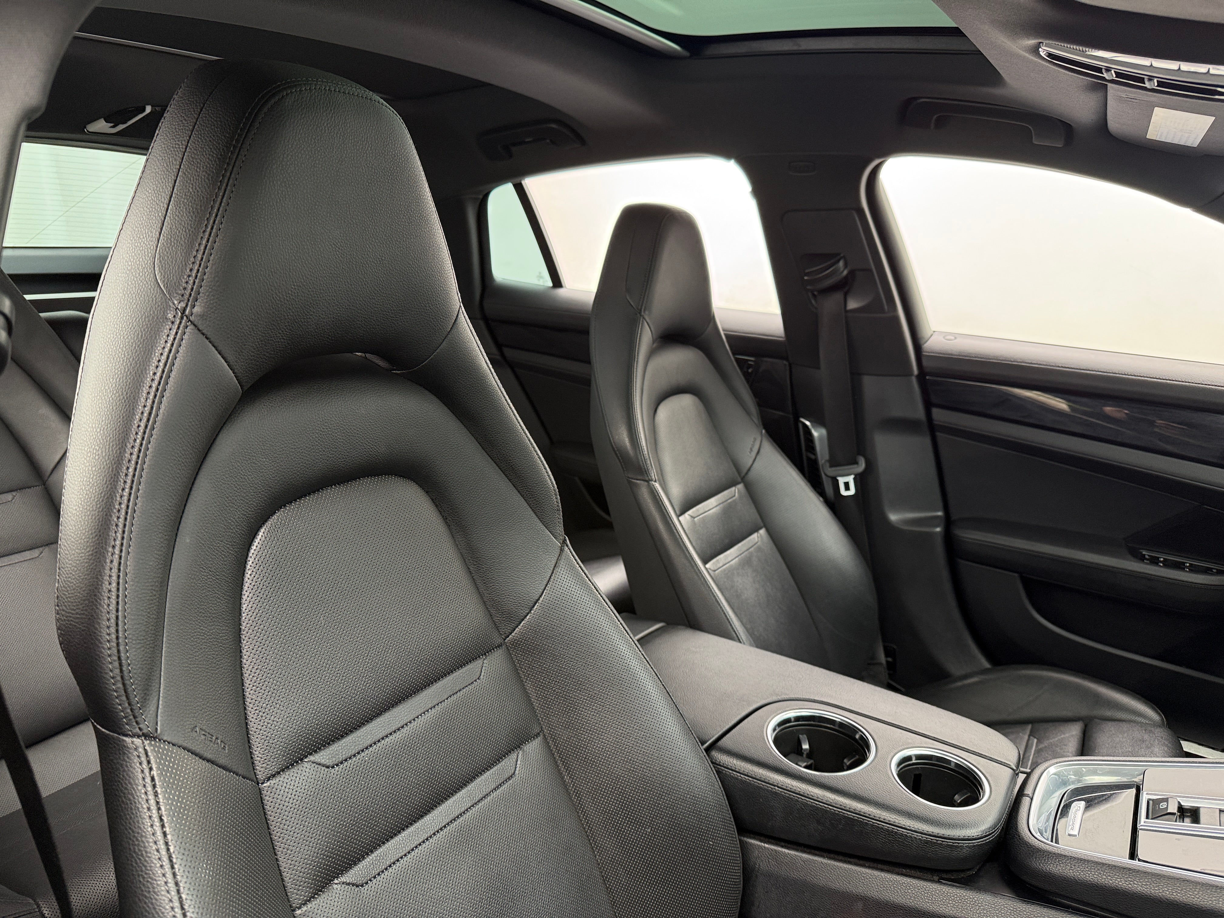 2018 Porsche Panamera