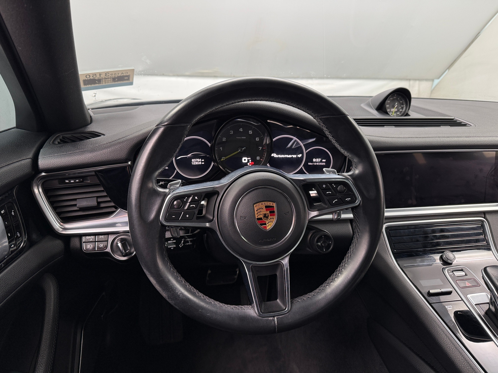 Thumbnail: 2018 Porsche Panamera - 4