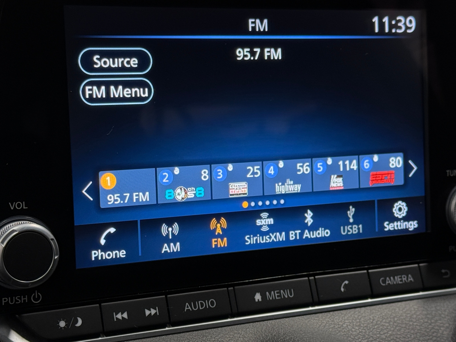 Thumbnail: 2025 Nissan Sentra - 4