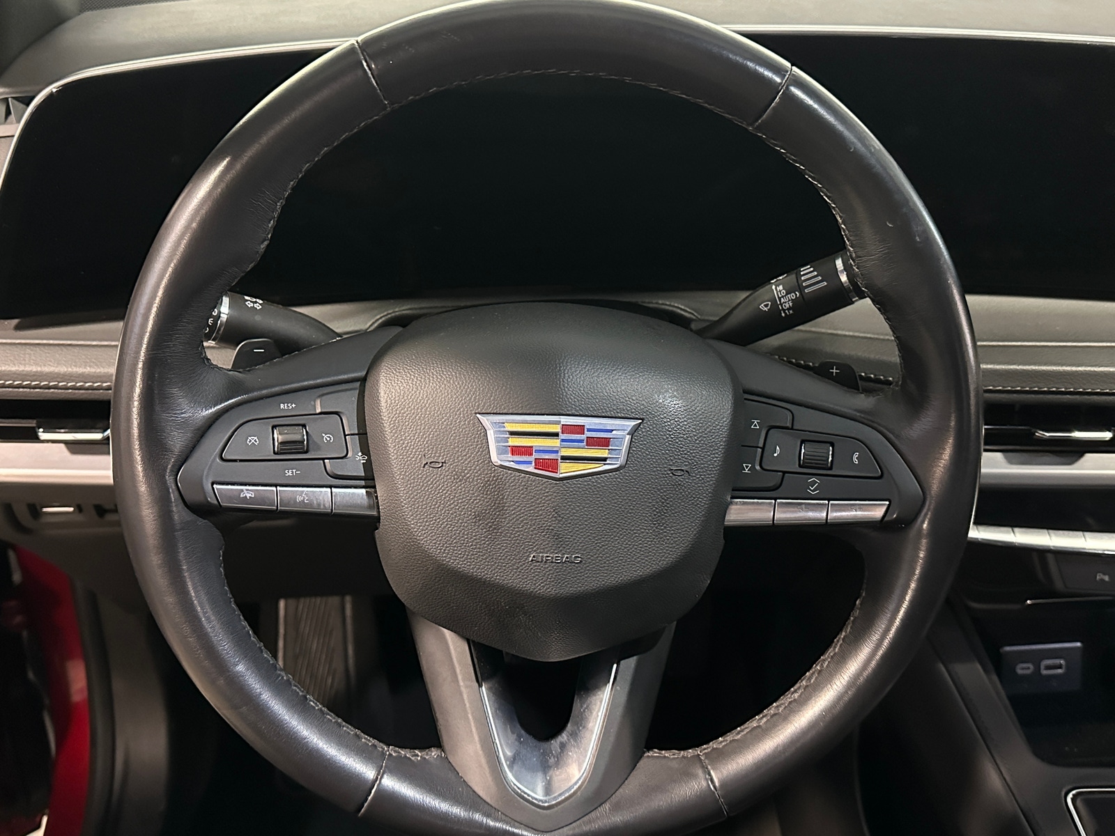 Thumbnail: 2024 Cadillac XT4 - 4