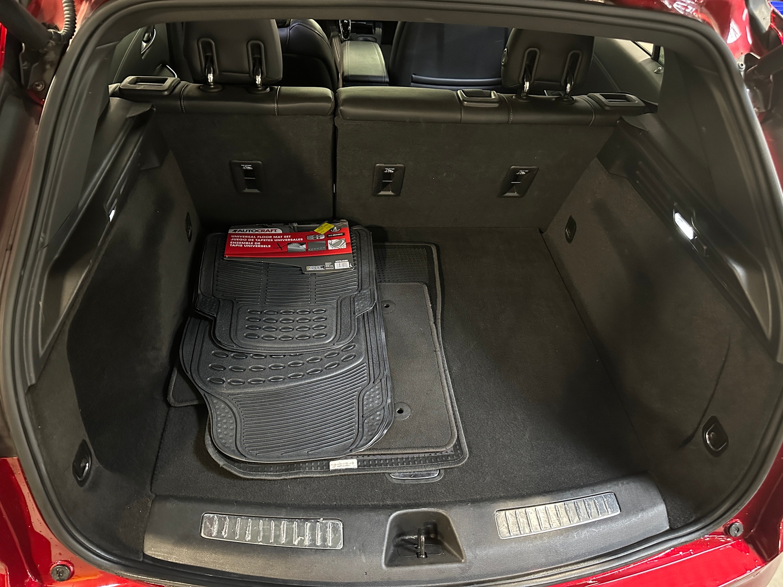 Thumbnail: 2024 Cadillac XT4 - 6