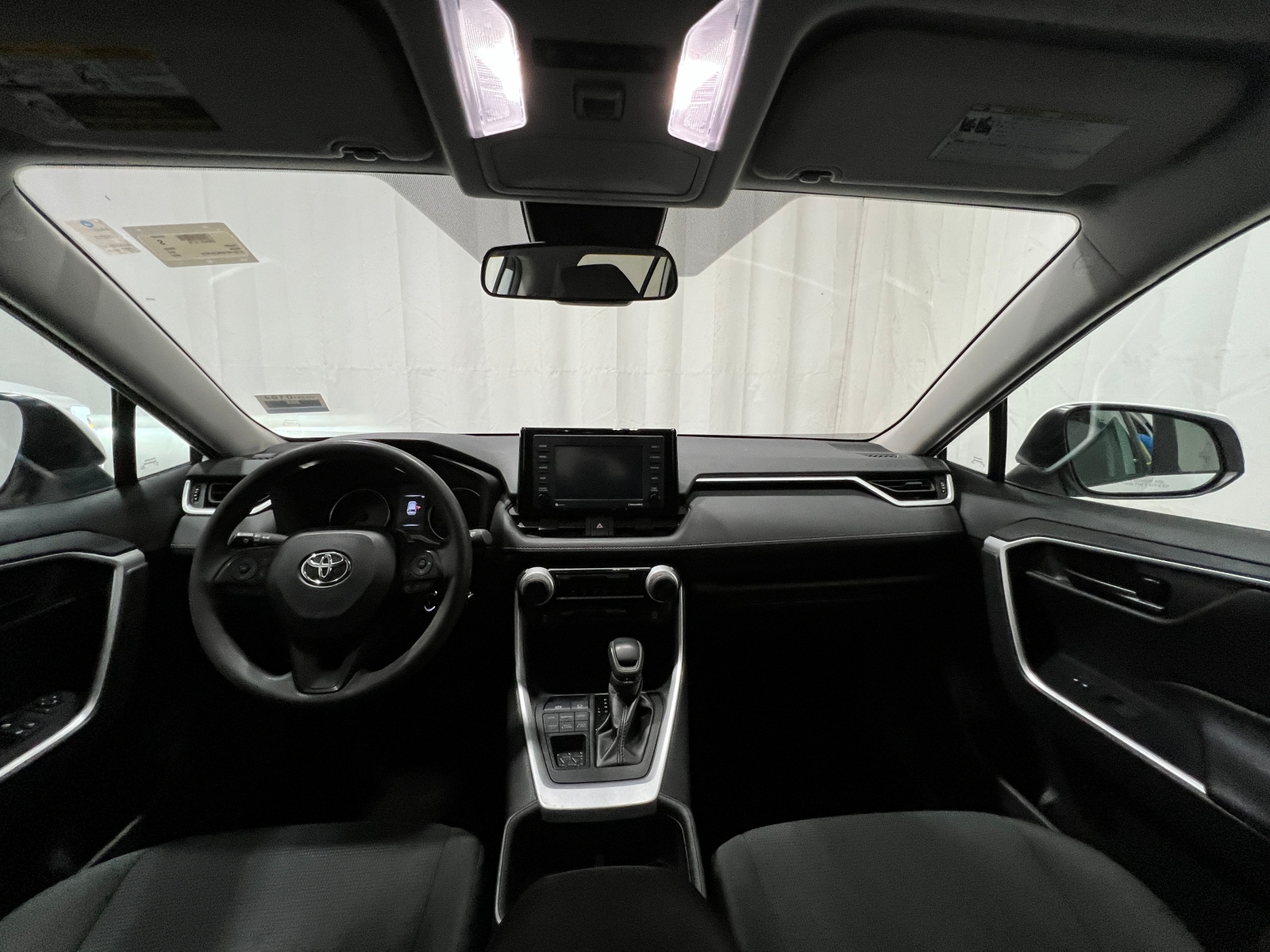 Thumbnail: 2022 Toyota RAV4 - 3