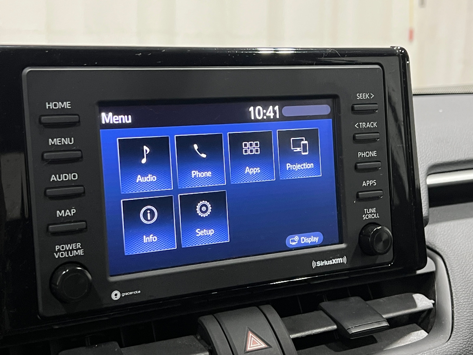 Thumbnail: 2022 Toyota RAV4 - 4