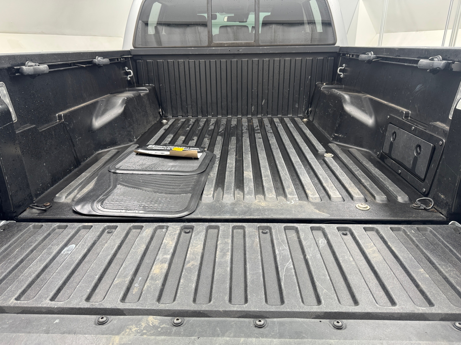 Thumbnail: 2021 Toyota Tacoma - 7