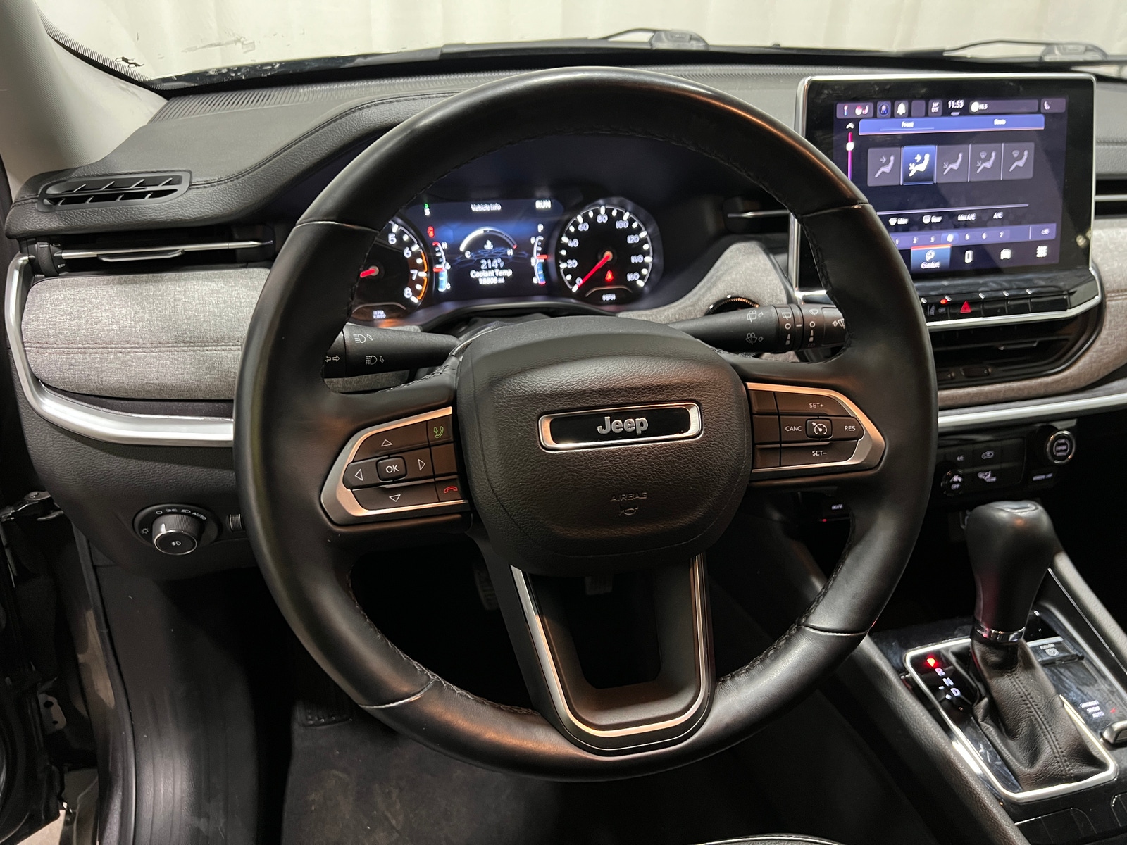 Thumbnail: 2022 Jeep Compass - 4