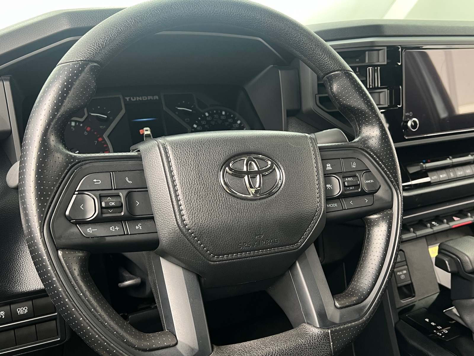 Thumbnail: 2025 Toyota Tundra - 5