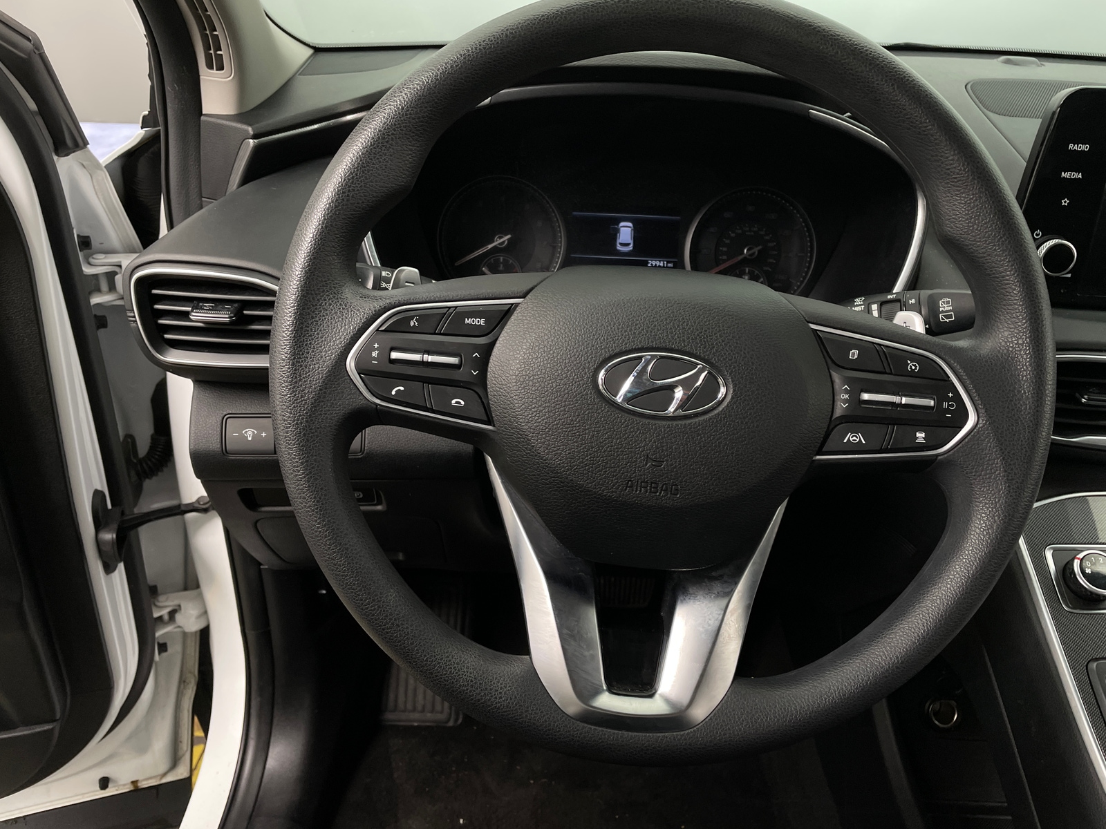 Thumbnail: 2023 Hyundai Santa Fe - 5