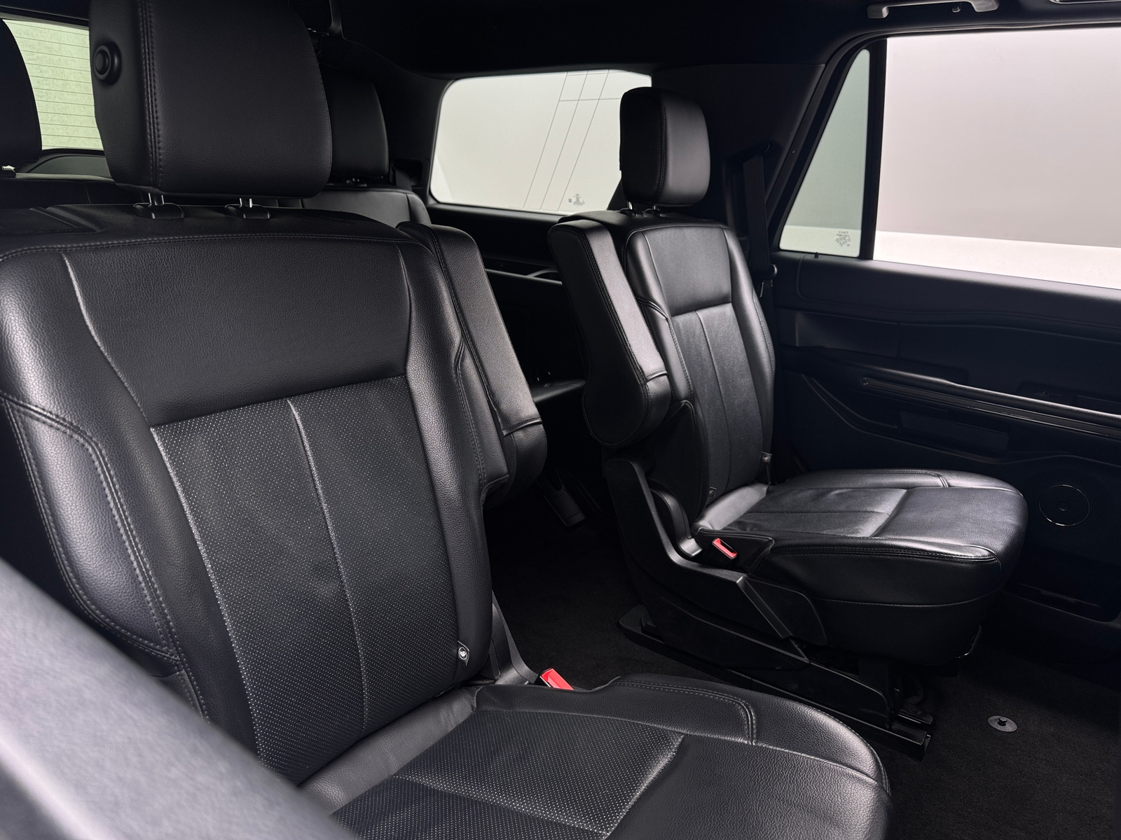 Thumbnail: 2020 Ford Expedition - 5