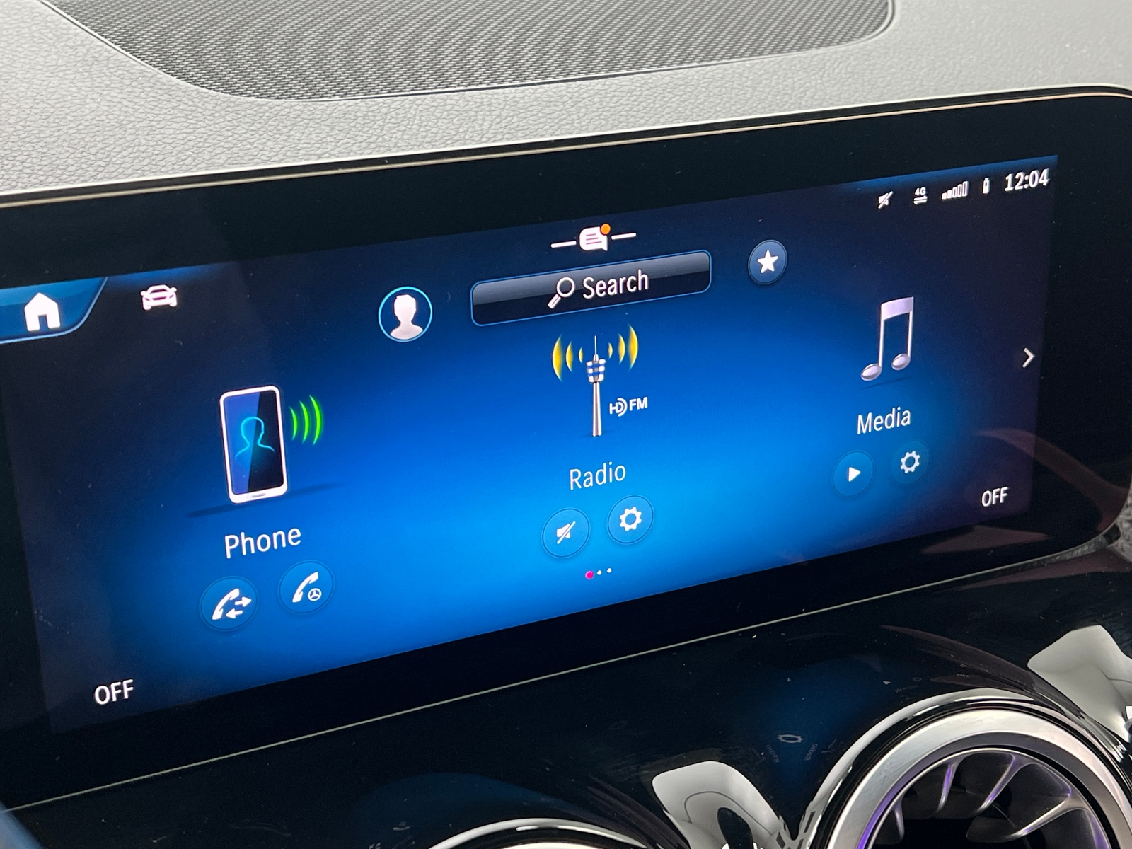 Thumbnail: 2025 Mercedes-Benz GLB - 3