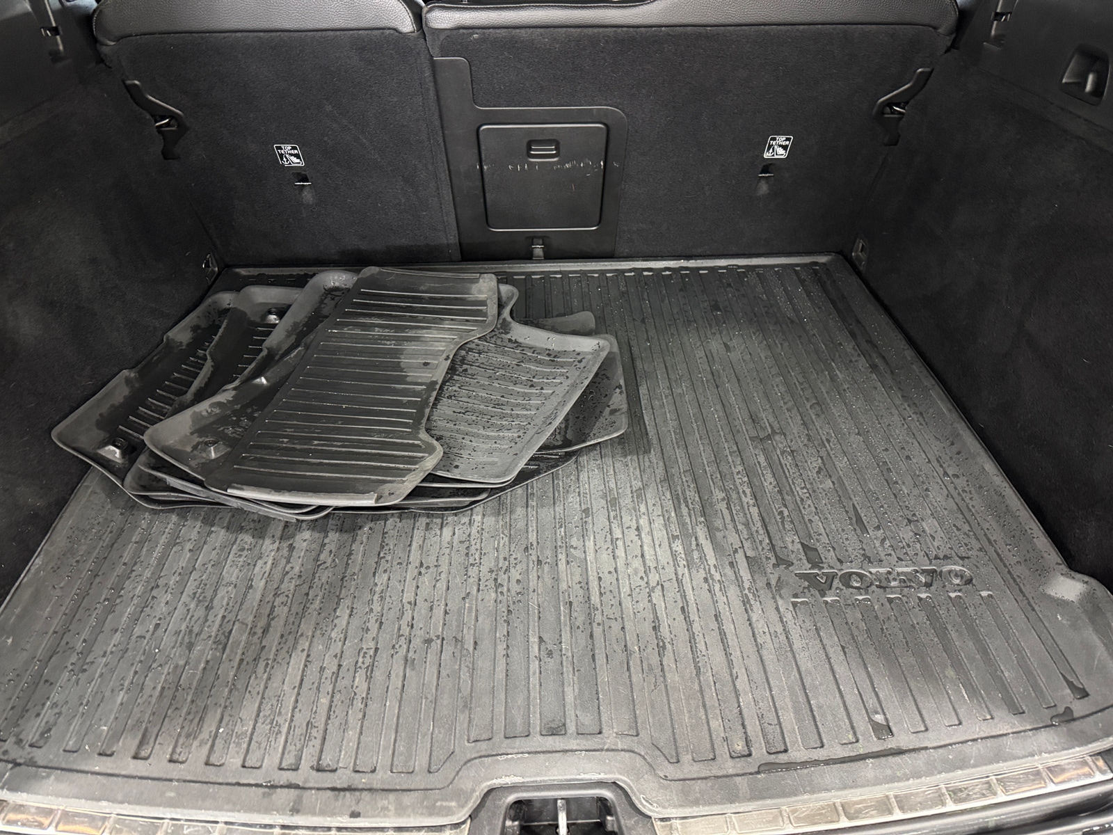 Thumbnail: 2018 Volvo XC60 - 6