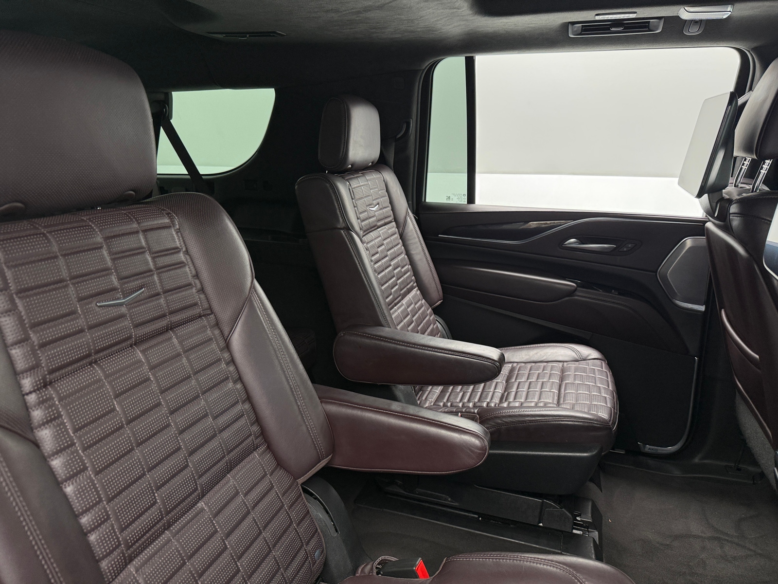 Thumbnail: 2022 Cadillac Escalade - 5