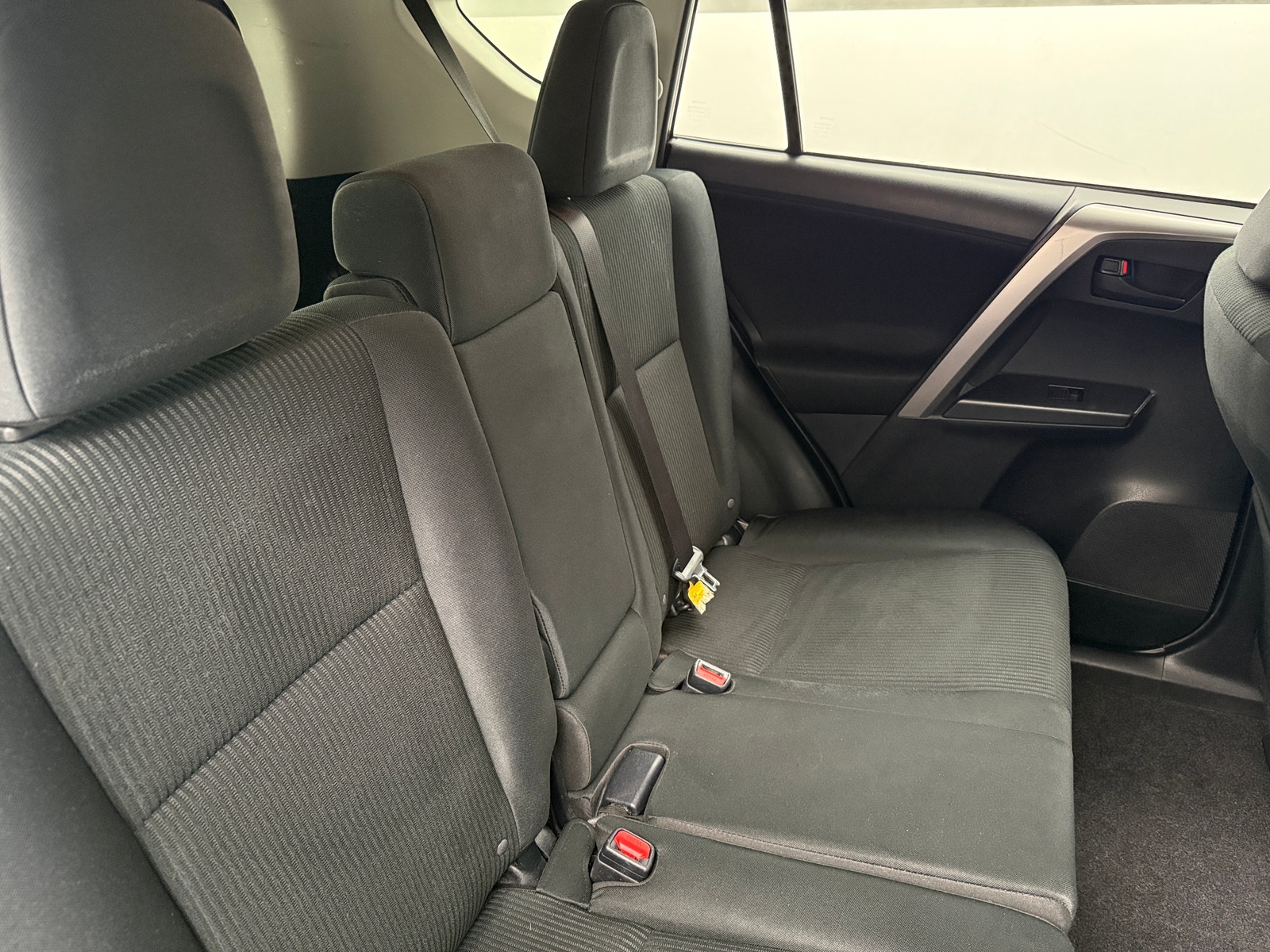 Thumbnail: 2016 Toyota RAV4 - 6