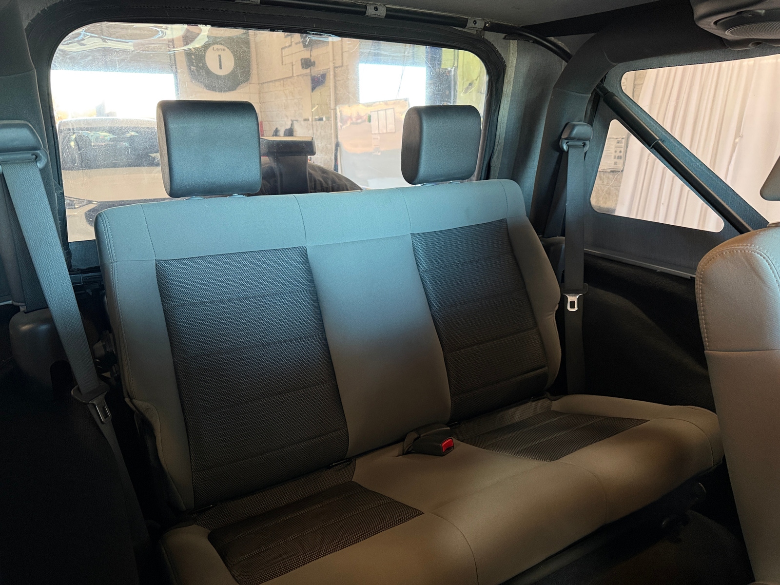 Thumbnail: 2010 Jeep Wrangler - 6