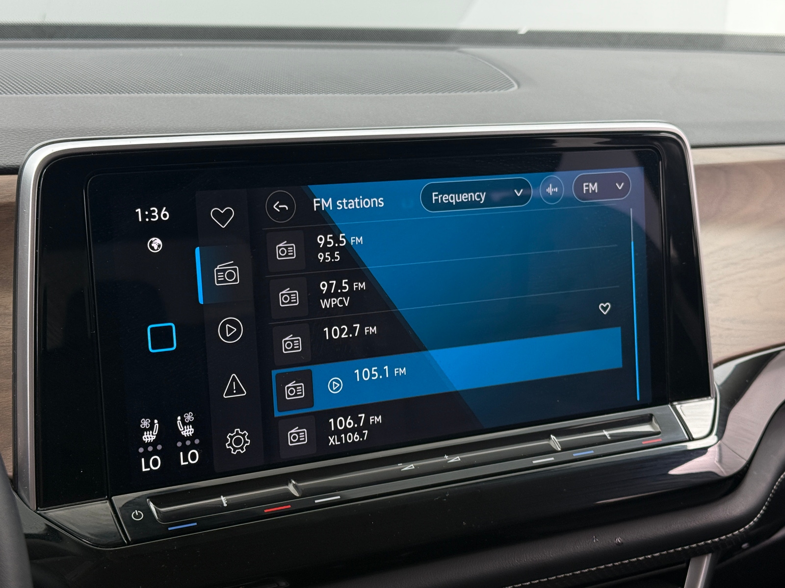 Thumbnail: 2025 Volkswagen Atlas - 3