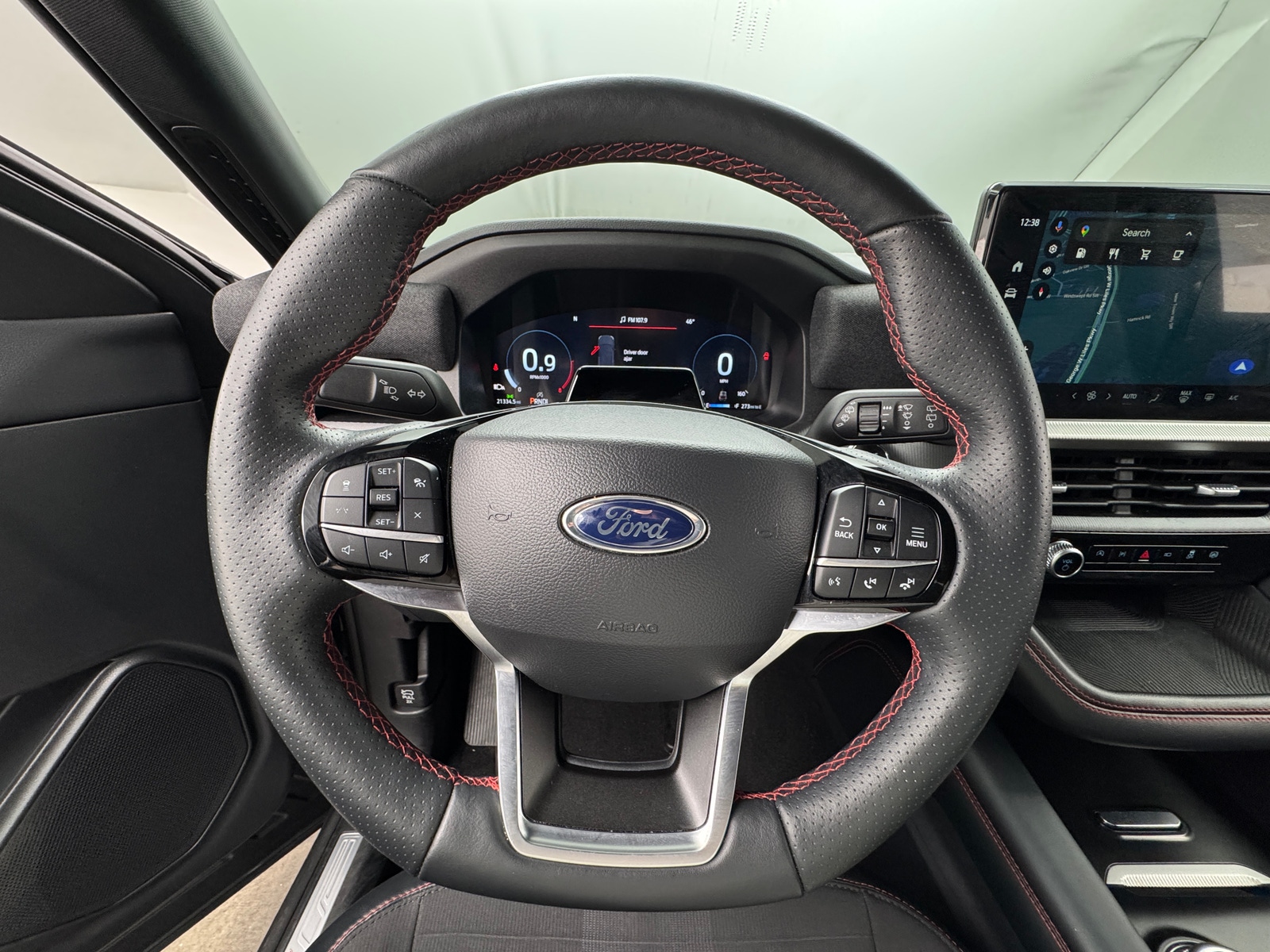 Thumbnail: 2025 Ford Explorer - 5