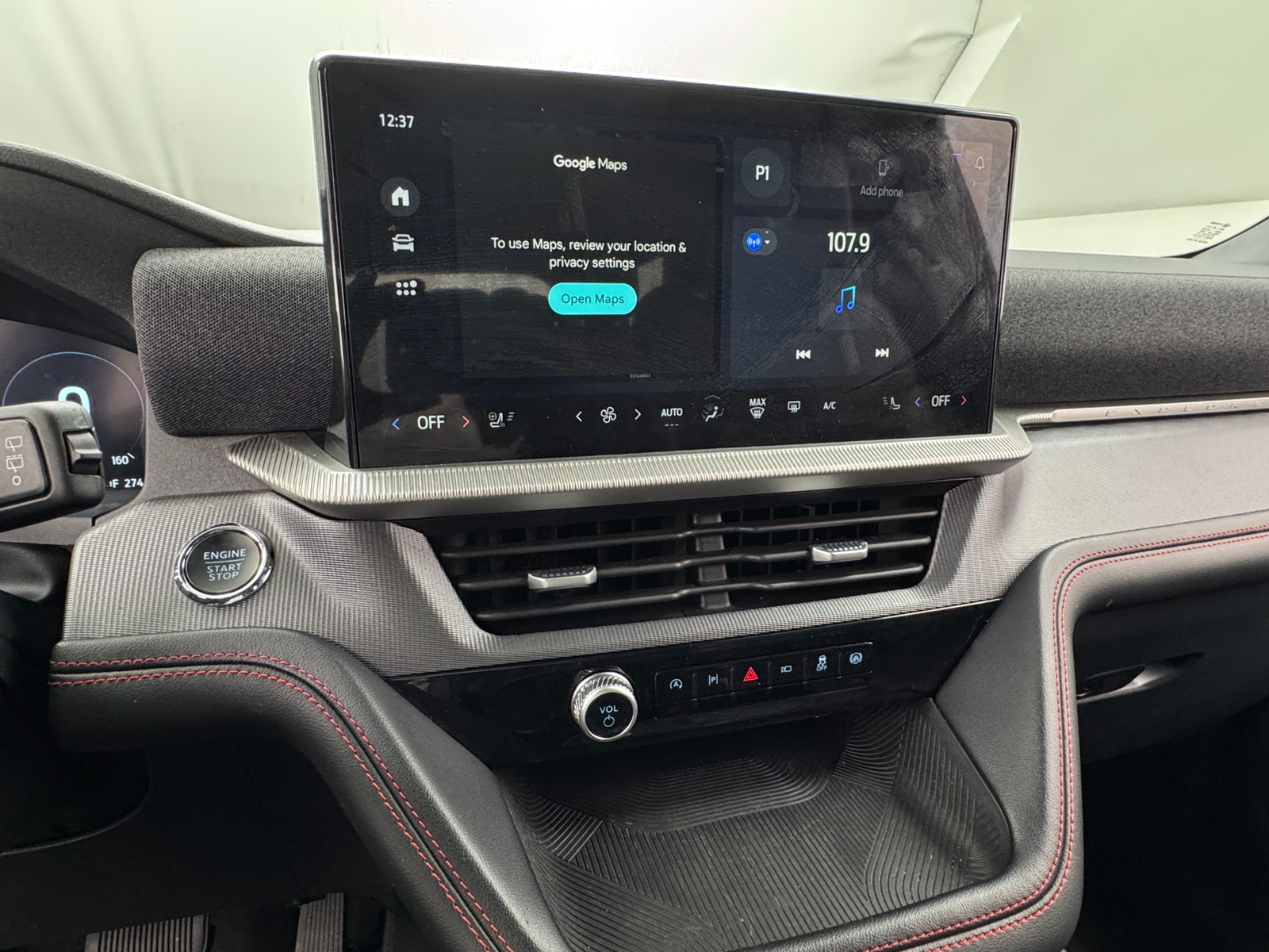 Thumbnail: 2025 Ford Explorer - 4