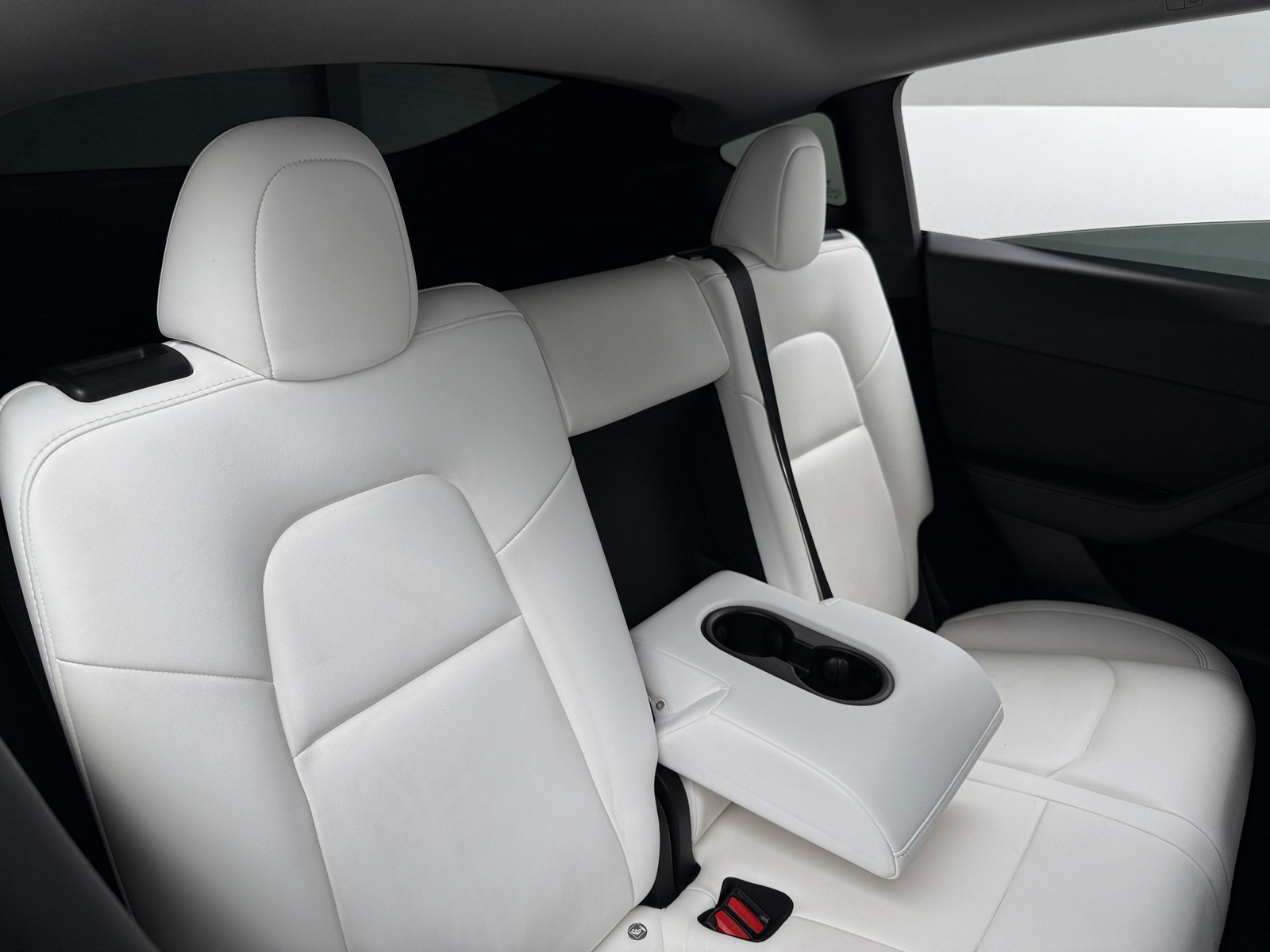 Thumbnail: 2023 Tesla Model Y - 5