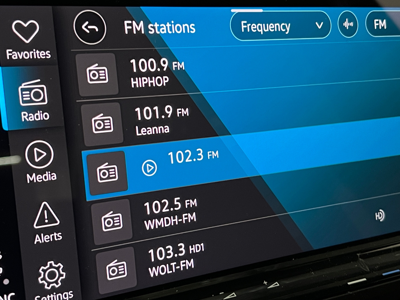 Thumbnail: 2025 Volkswagen Atlas - 3