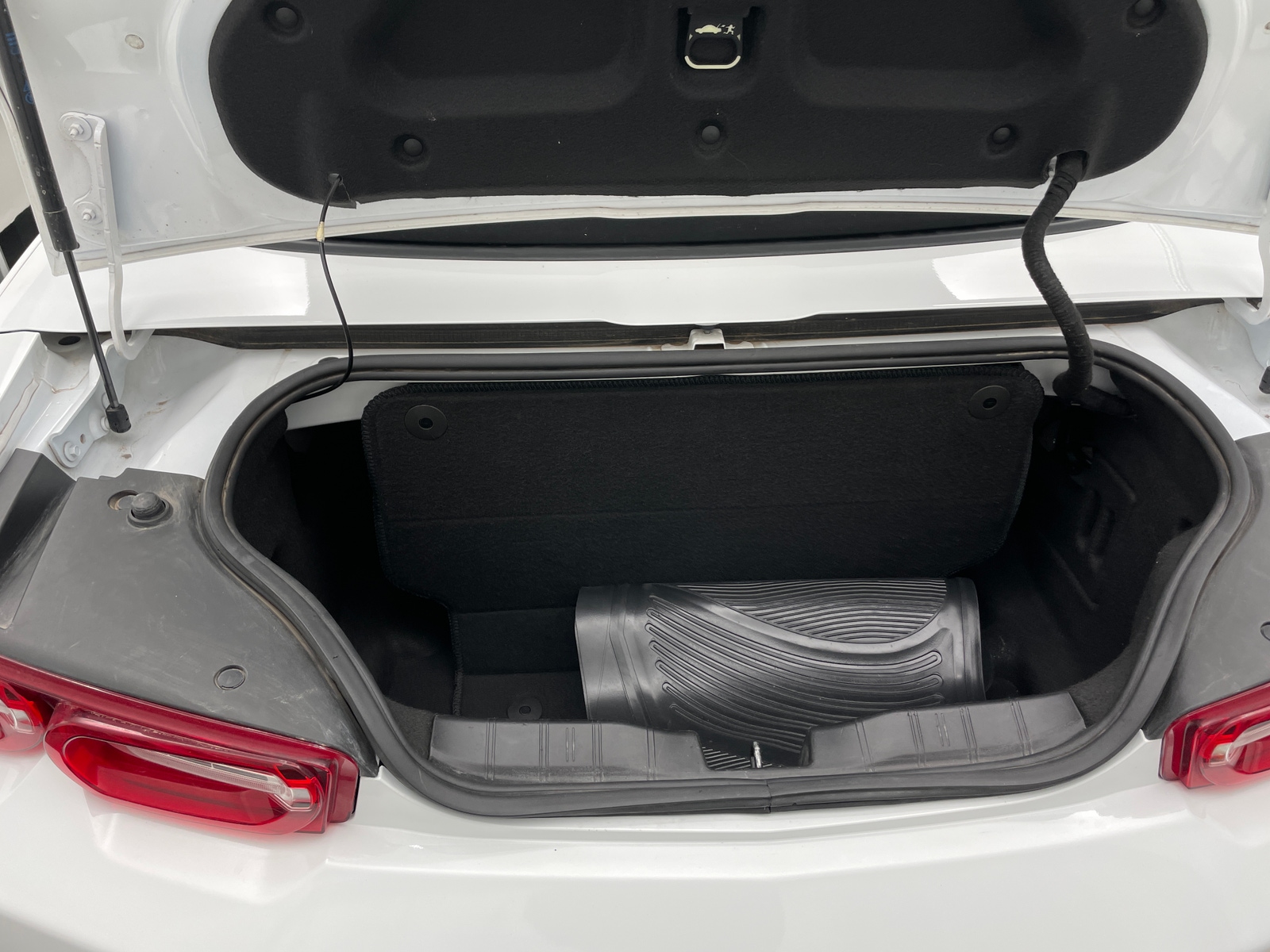 Thumbnail: 2020 Chevrolet Camaro - 7