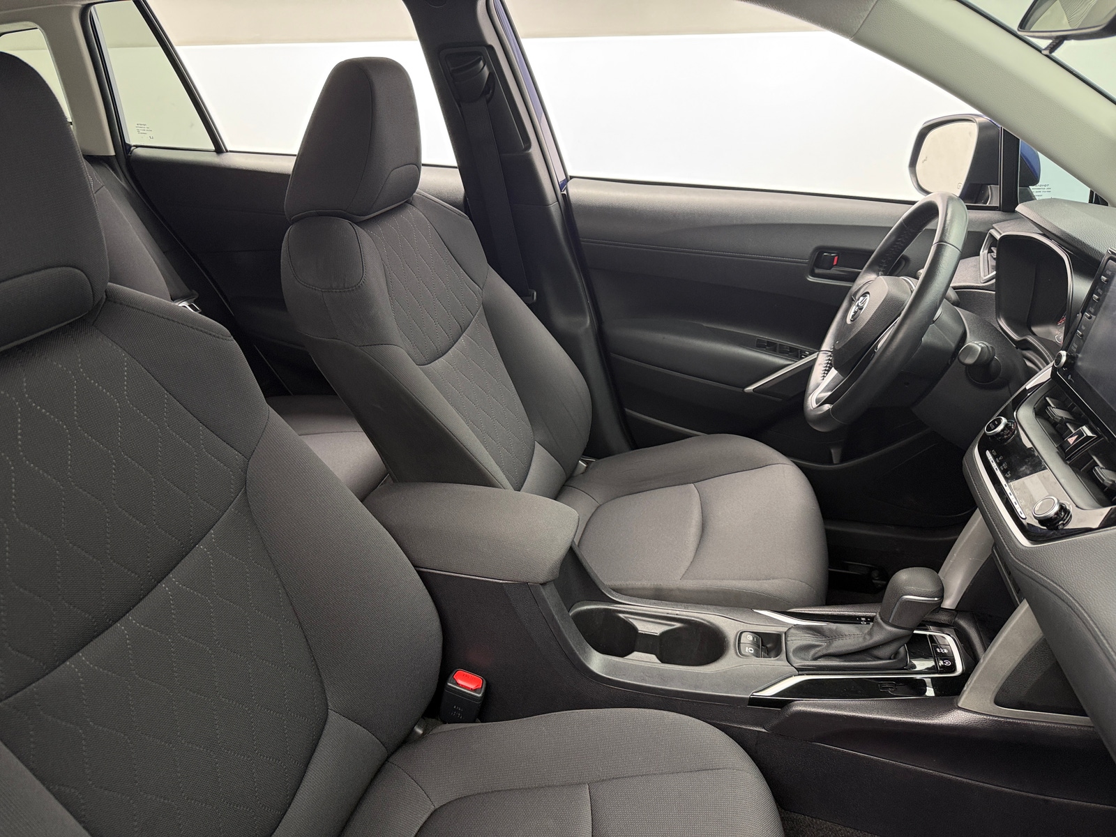 Thumbnail: 2022 Toyota Corolla Cross - 2