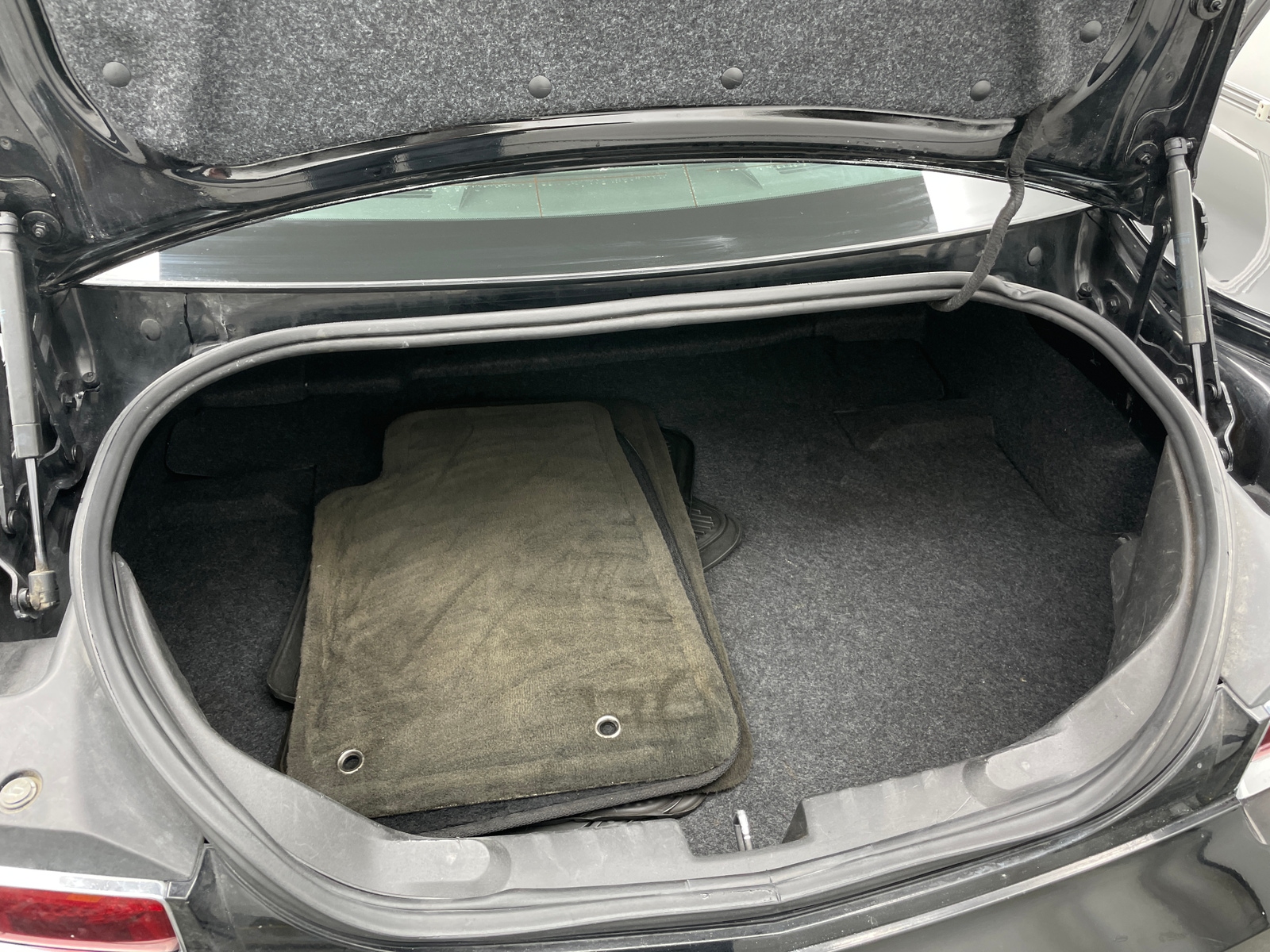 Thumbnail: 2012 Chevrolet Camaro - 5