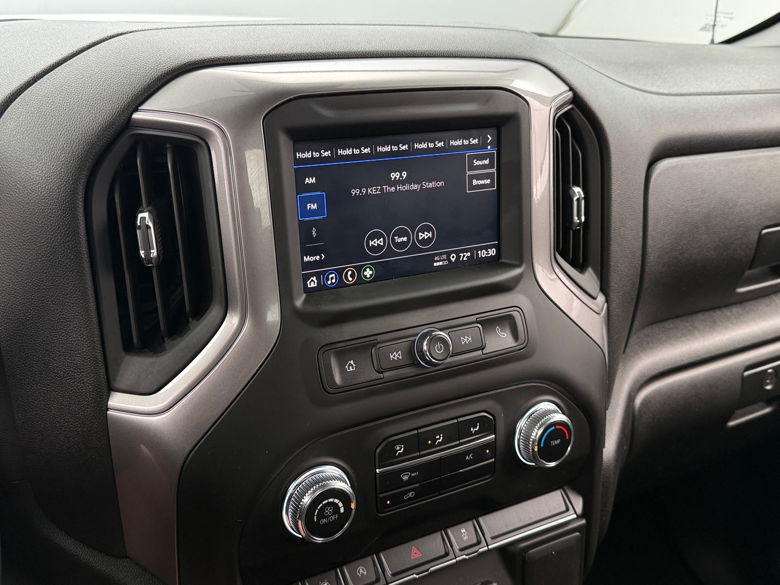 Thumbnail: 2024 GMC Sierra 1500 - 4