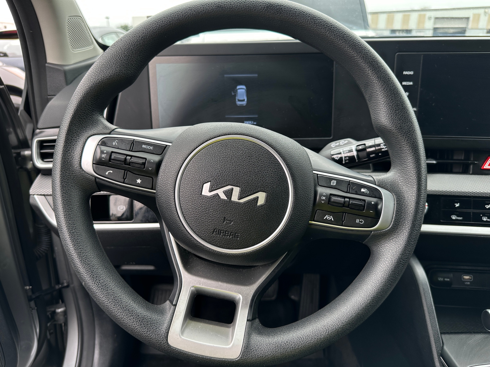 Thumbnail: 2024 Kia Sportage - 5