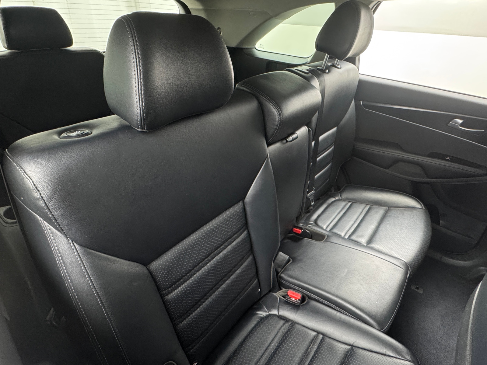 Thumbnail: 2020 Kia Sorento - 5