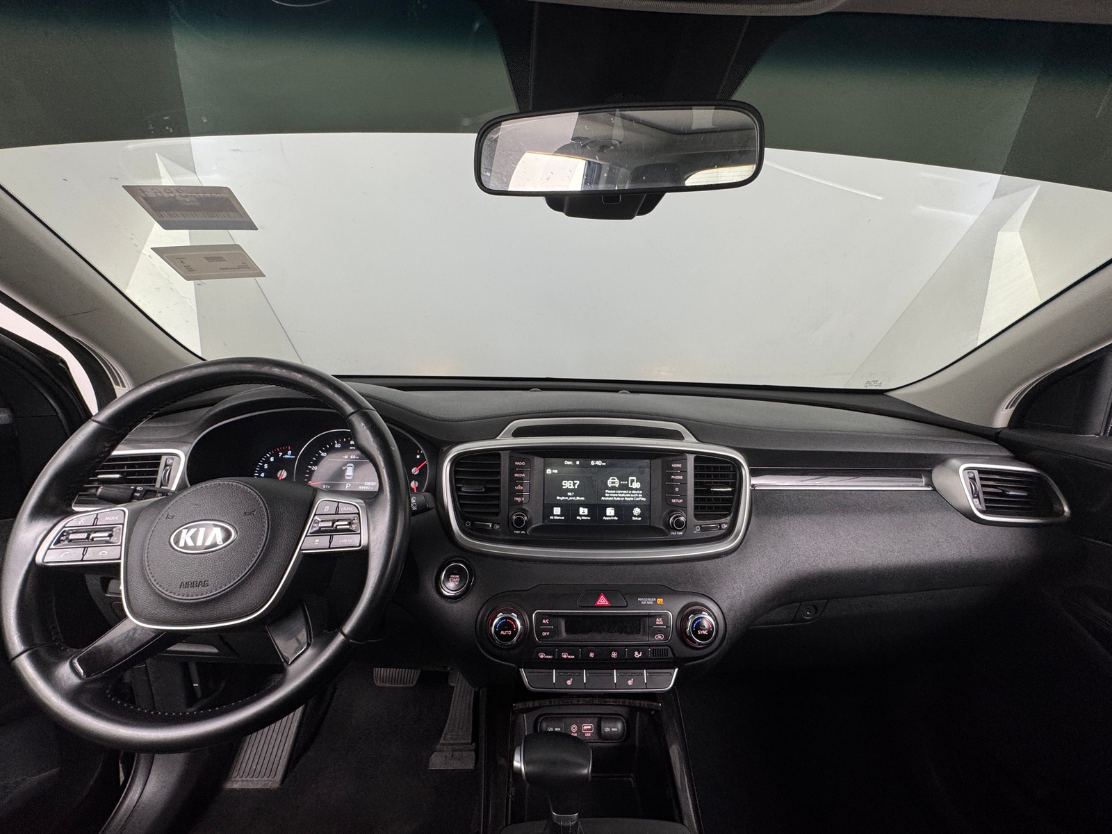 Thumbnail: 2020 Kia Sorento - 2