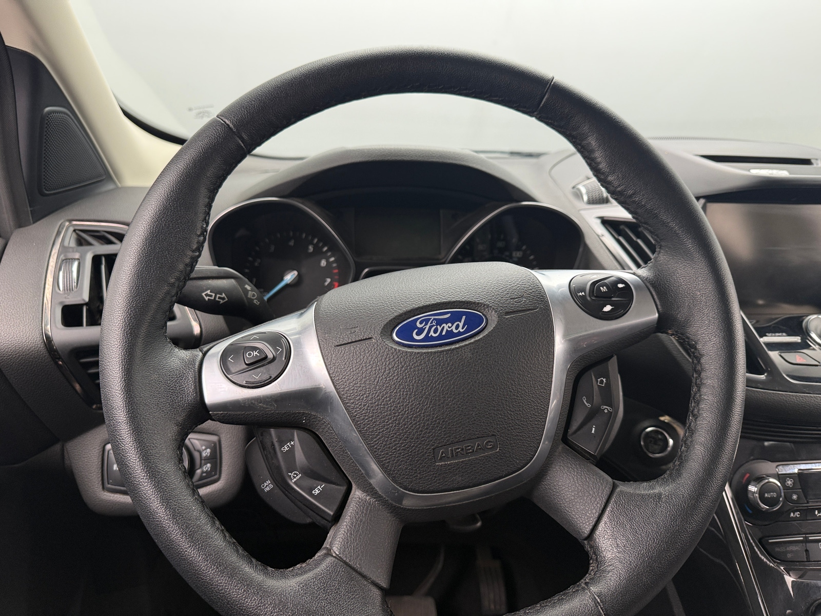 Thumbnail: 2014 Ford Escape - 4