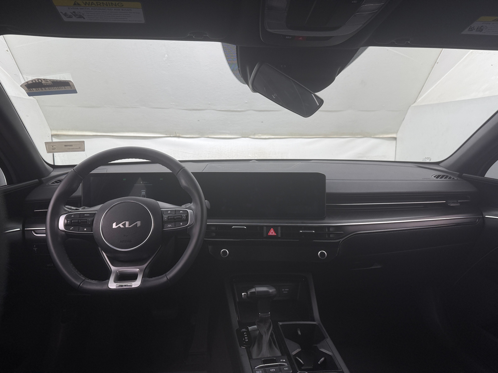 Thumbnail: 2025 Kia K5 - 2