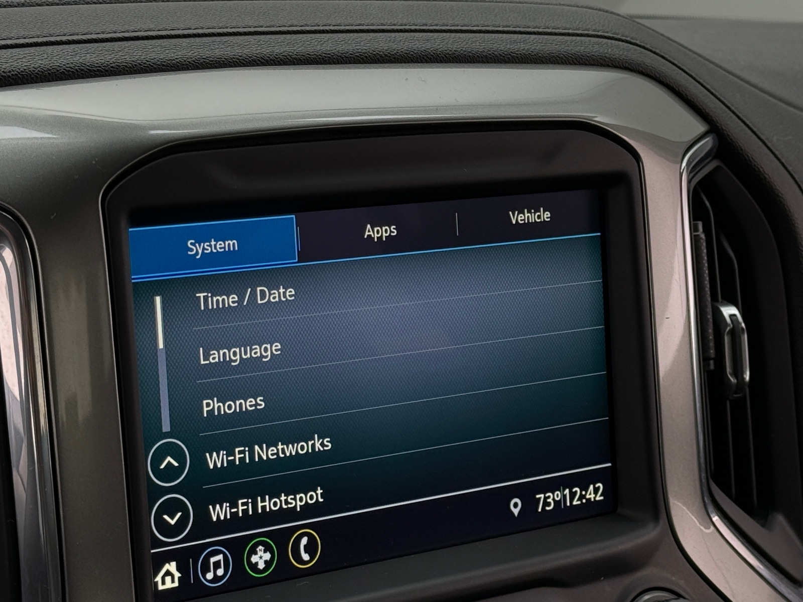 Thumbnail: 2021 Chevrolet Silverado 1500 - 4