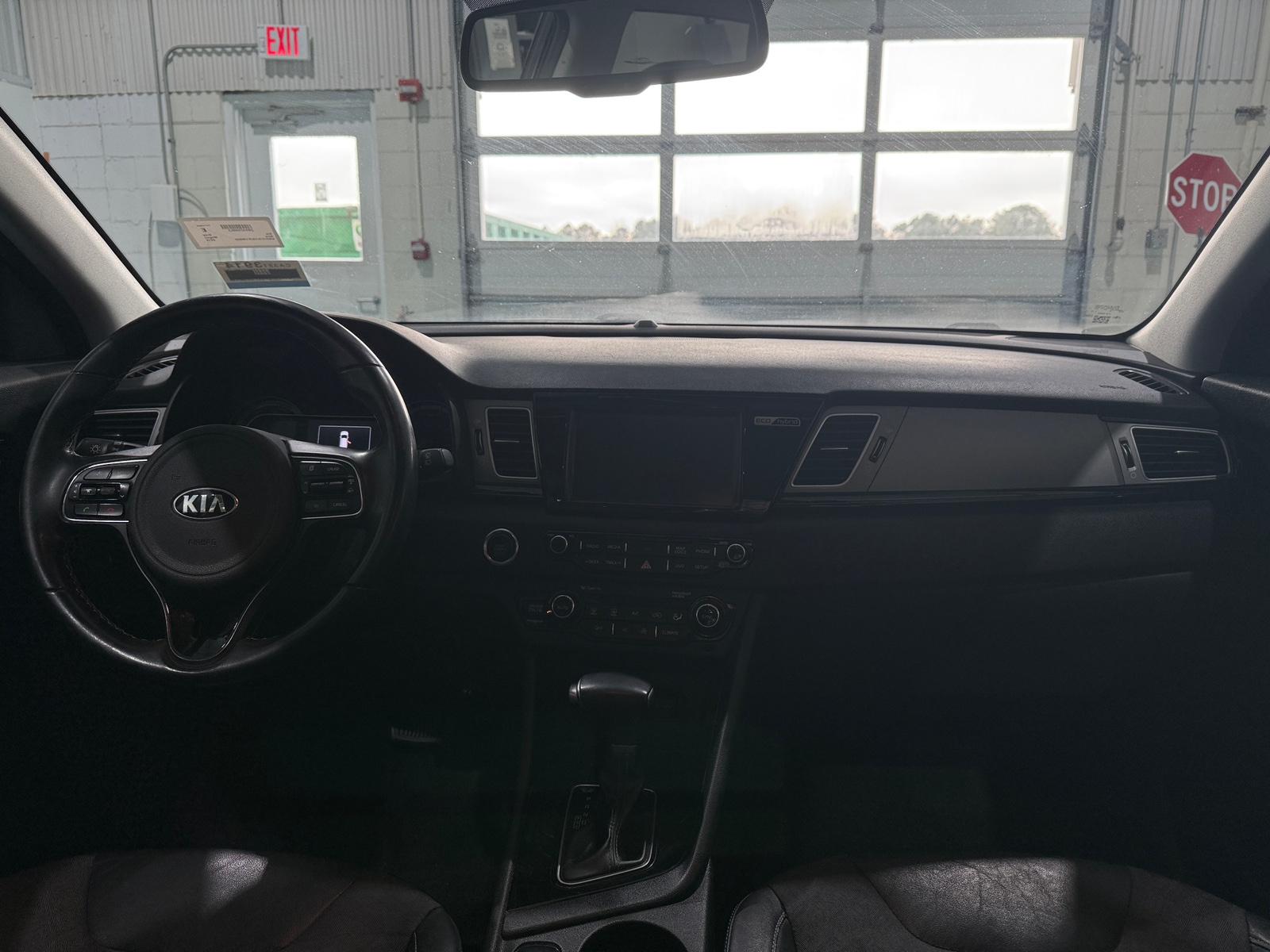 Thumbnail: 2018 Kia Niro - 3