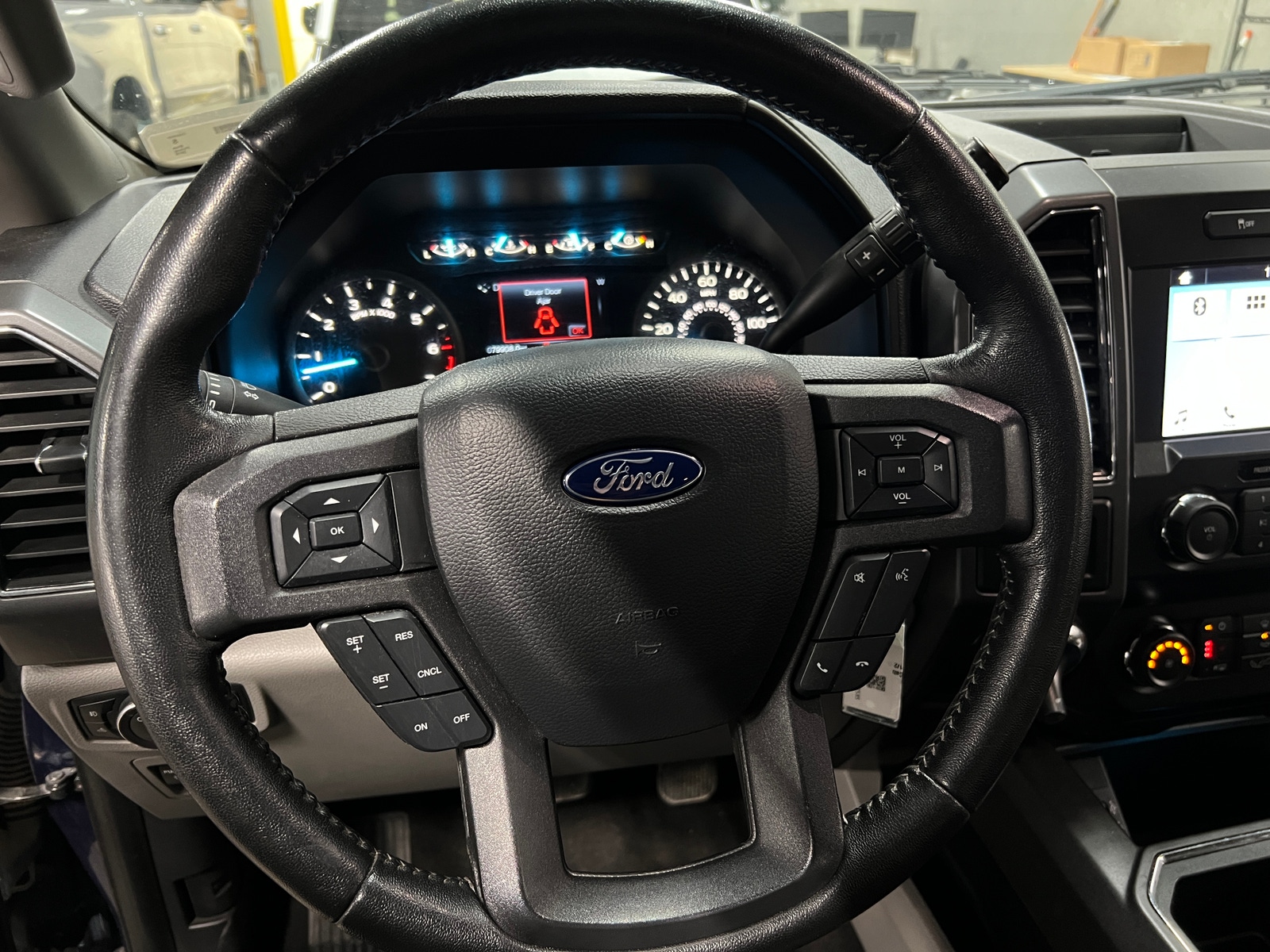 Thumbnail: 2019 Ford Econoline - 5