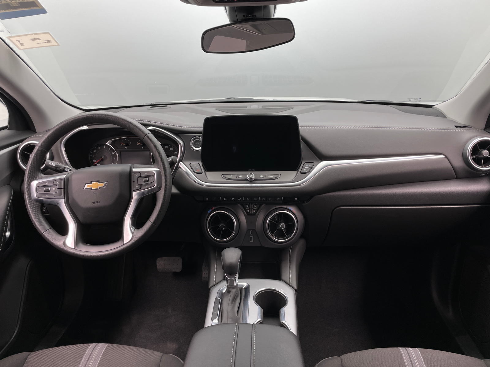 Thumbnail: 2025 Chevrolet Blazer - 3