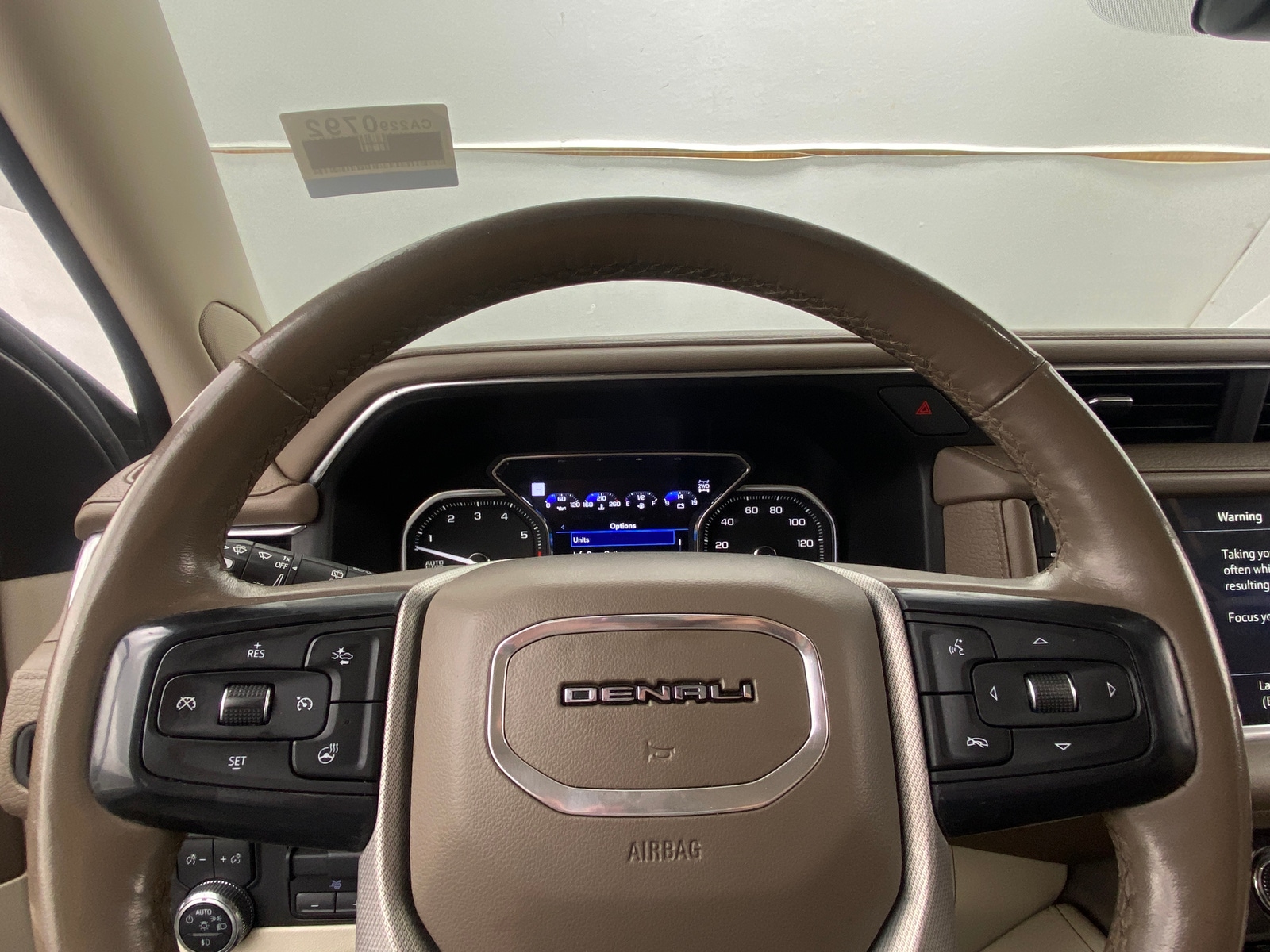 Thumbnail: 2021 GMC Yukon XL - 4