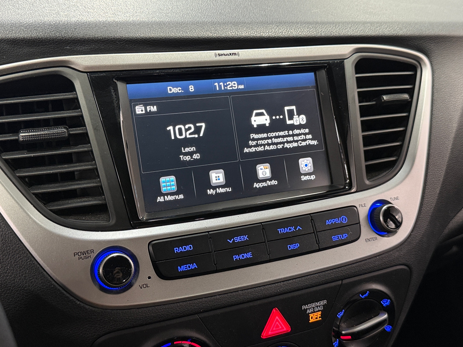 Thumbnail: 2021 Hyundai Accent - 4