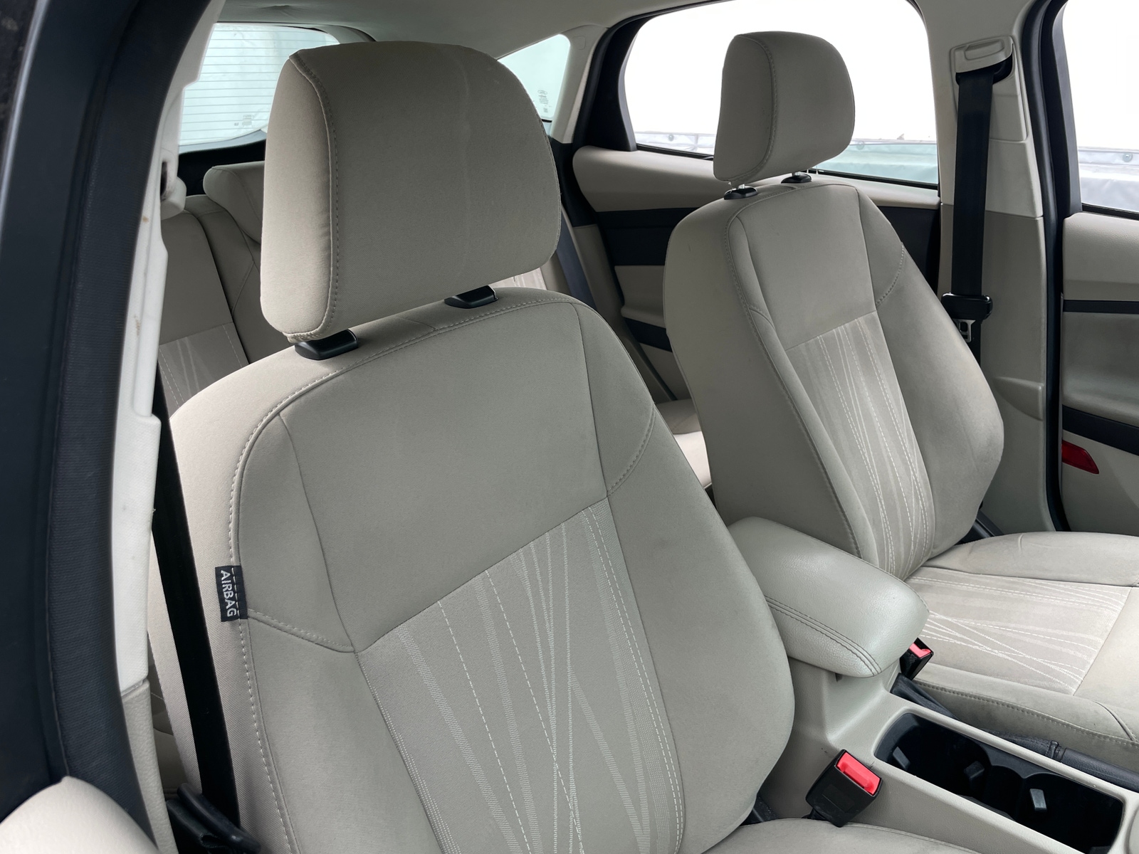 Thumbnail: 2018 Ford Focus - 2