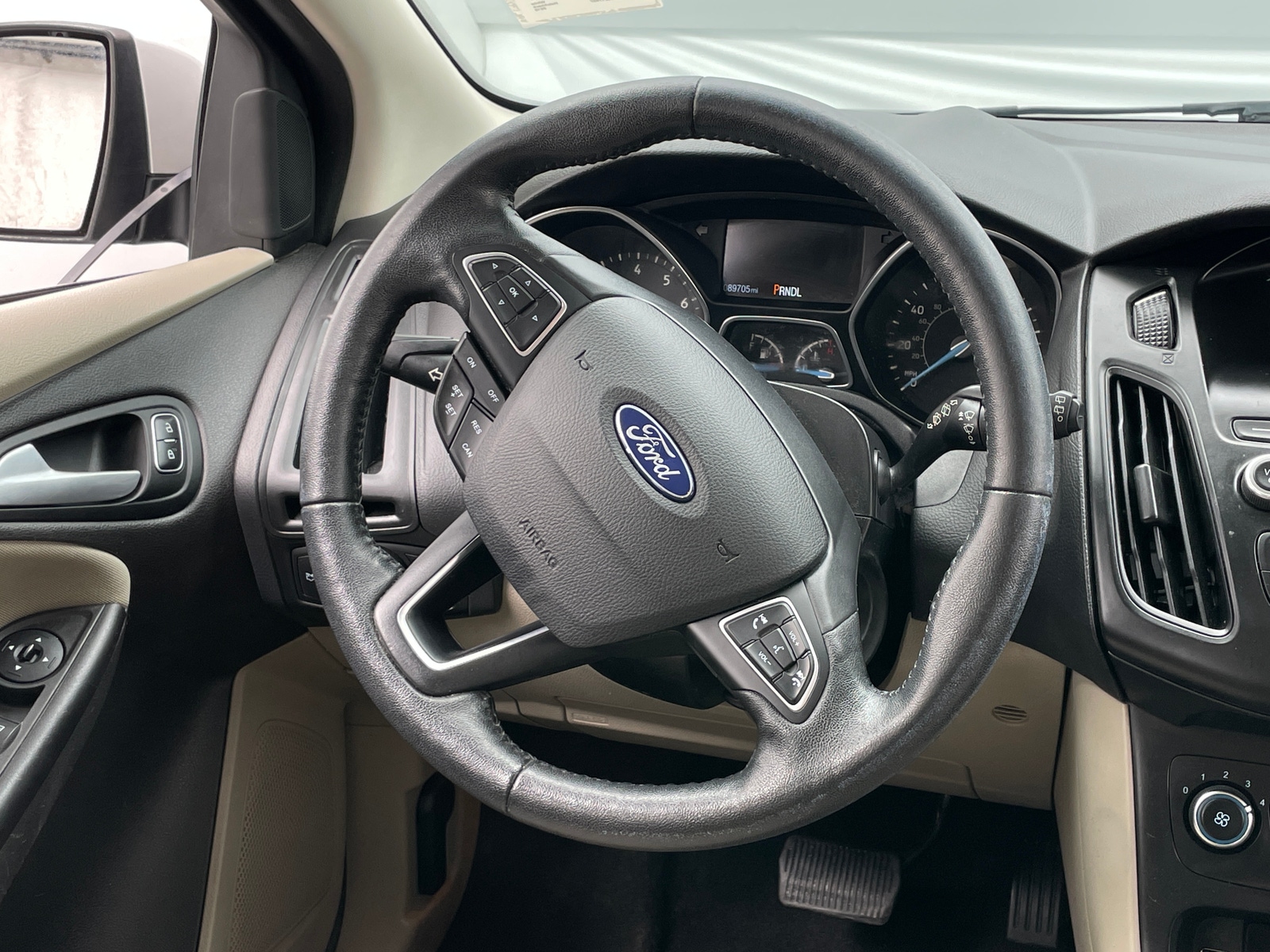 Thumbnail: 2018 Ford Focus - 5